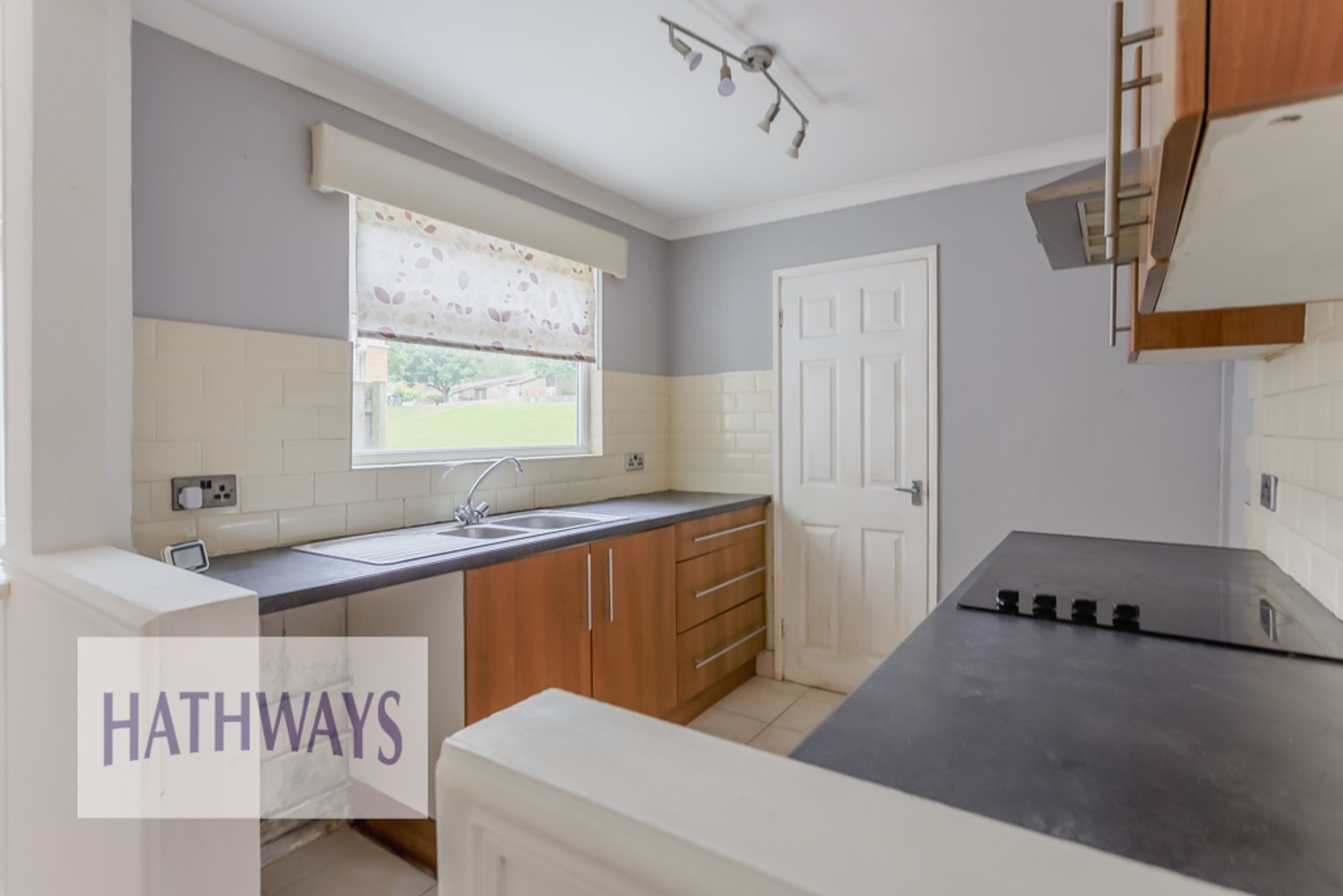 3 bed for sale in Coleford Path, Cwmbran 12