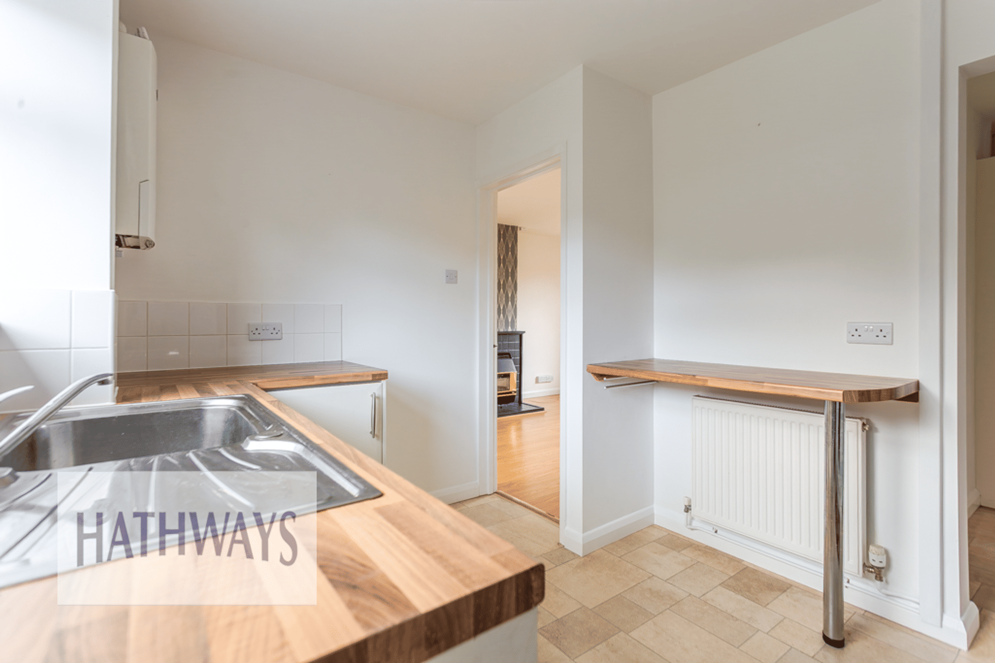 3 bed terraced house to rent in Llangorse Path, Cwmbran 10