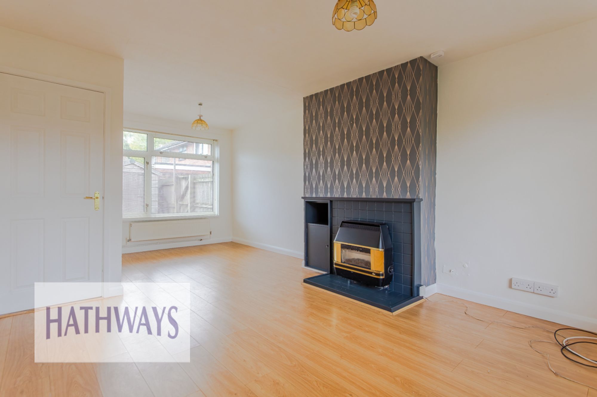 2 bed flat to rent in Llangorse Path, Cwmbran  - Property Image 2