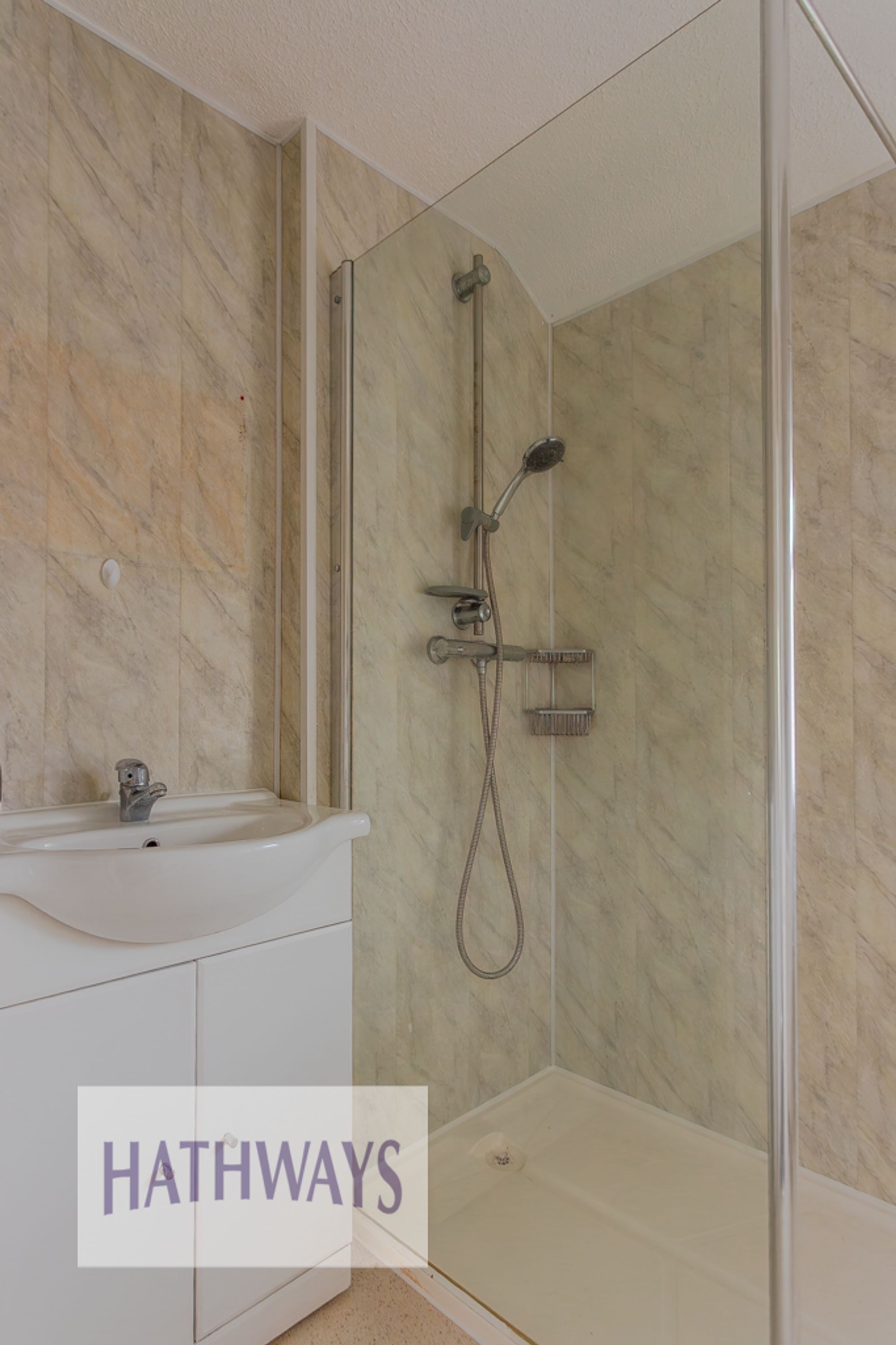 3 bed terraced house to rent in Llangorse Path, Cwmbran 26