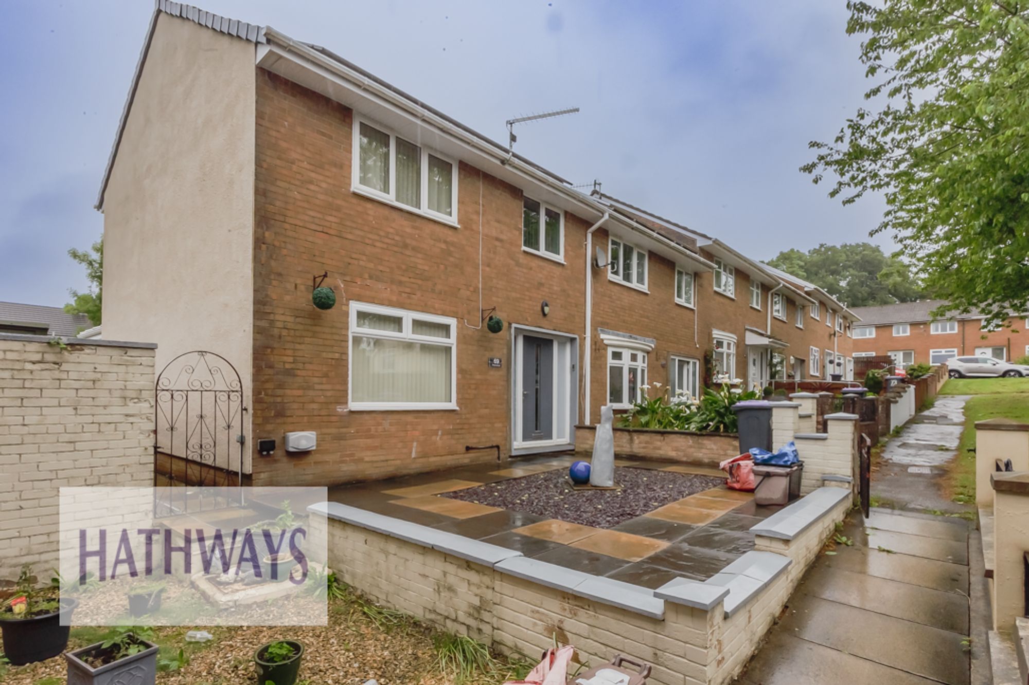 3 bed end of terrace house for sale in Brynhyfryd, Cwmbran  - Property Image 3