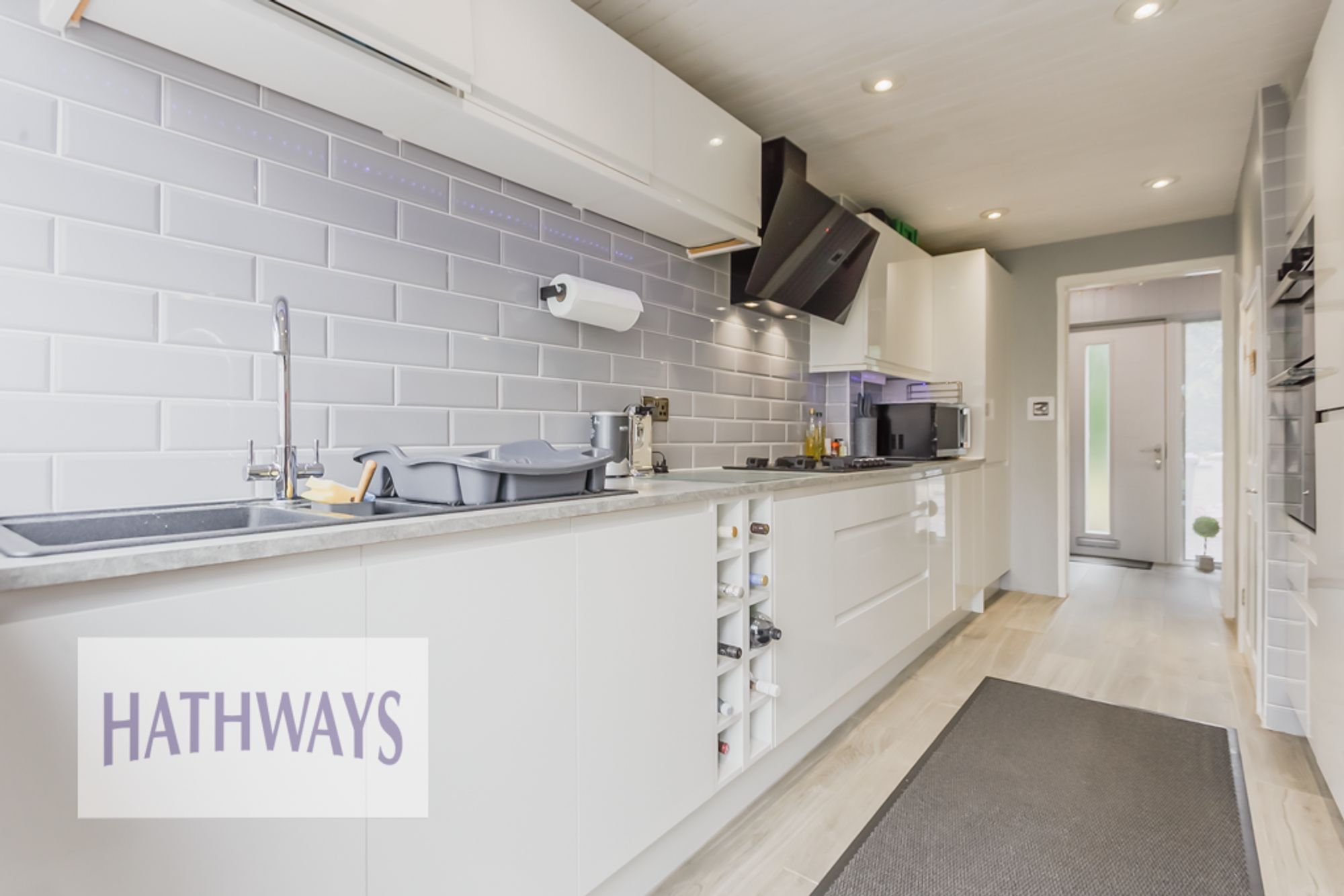 3 bed end of terrace house for sale in Brynhyfryd, Cwmbran  - Property Image 11