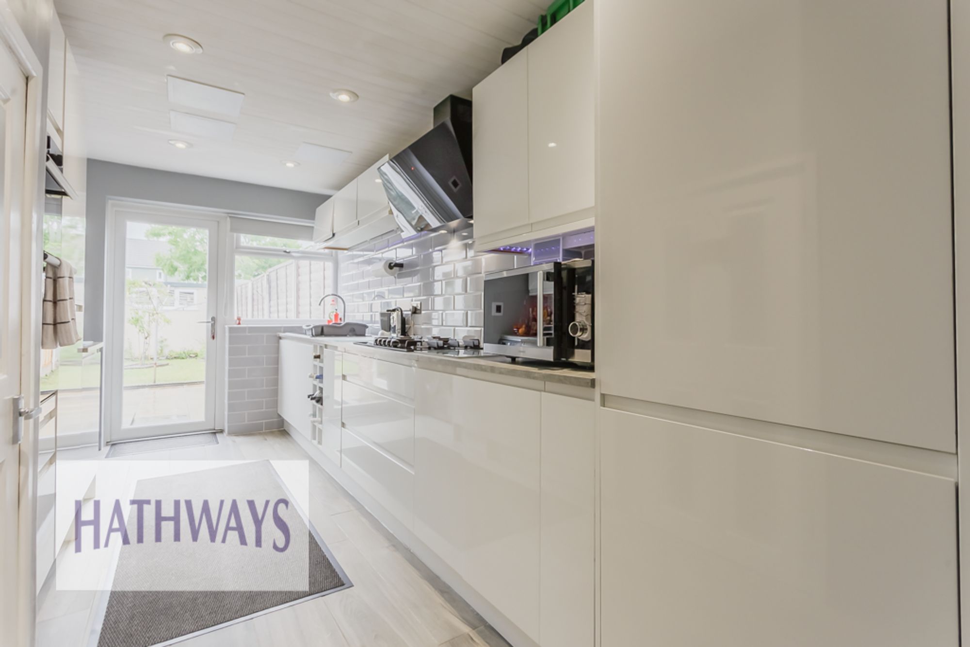 3 bed end of terrace house for sale in Brynhyfryd, Cwmbran  - Property Image 12