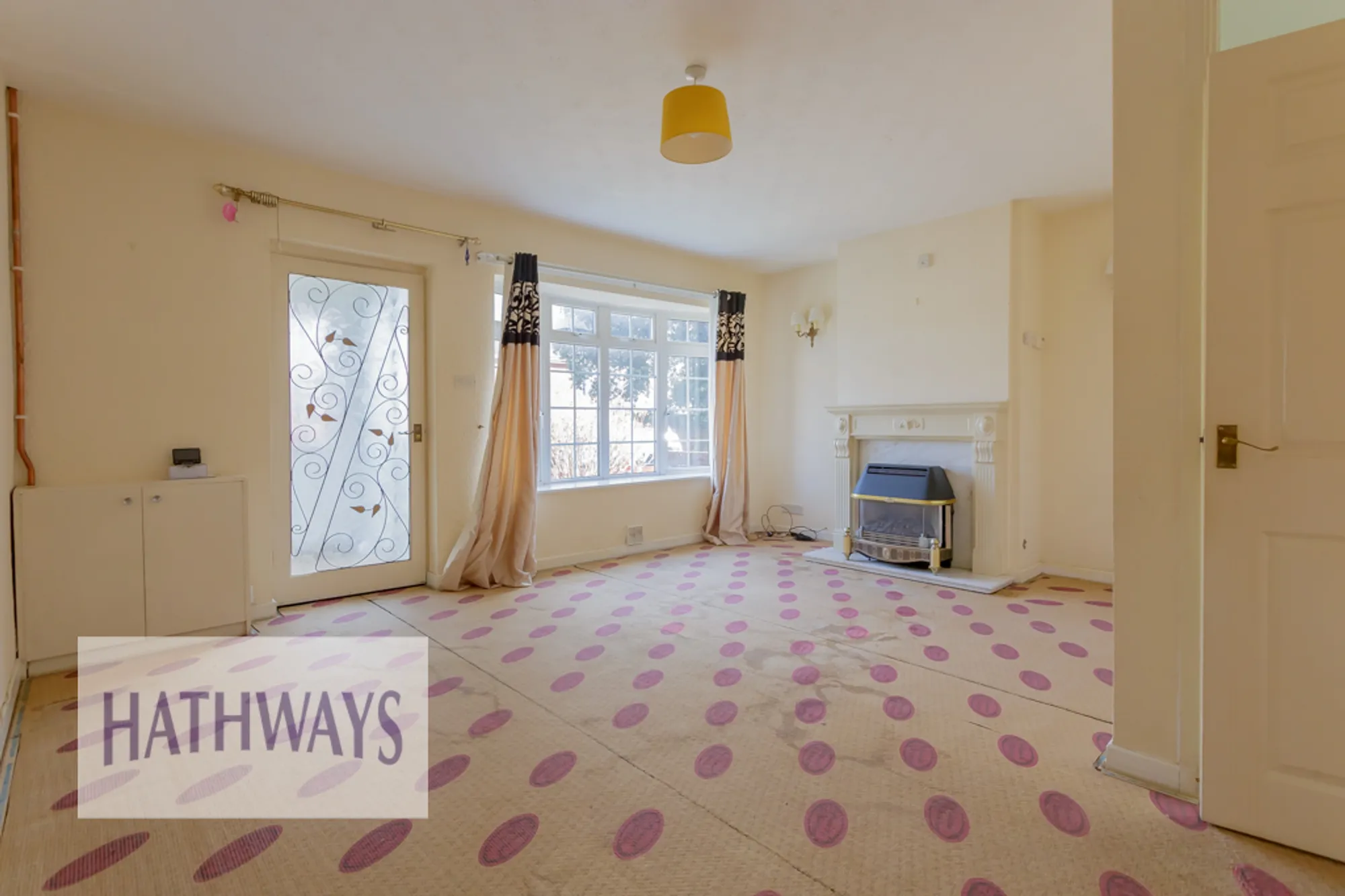 3 bed end of terrace house for sale in Broadwell Court, Newport  - Property Image 4