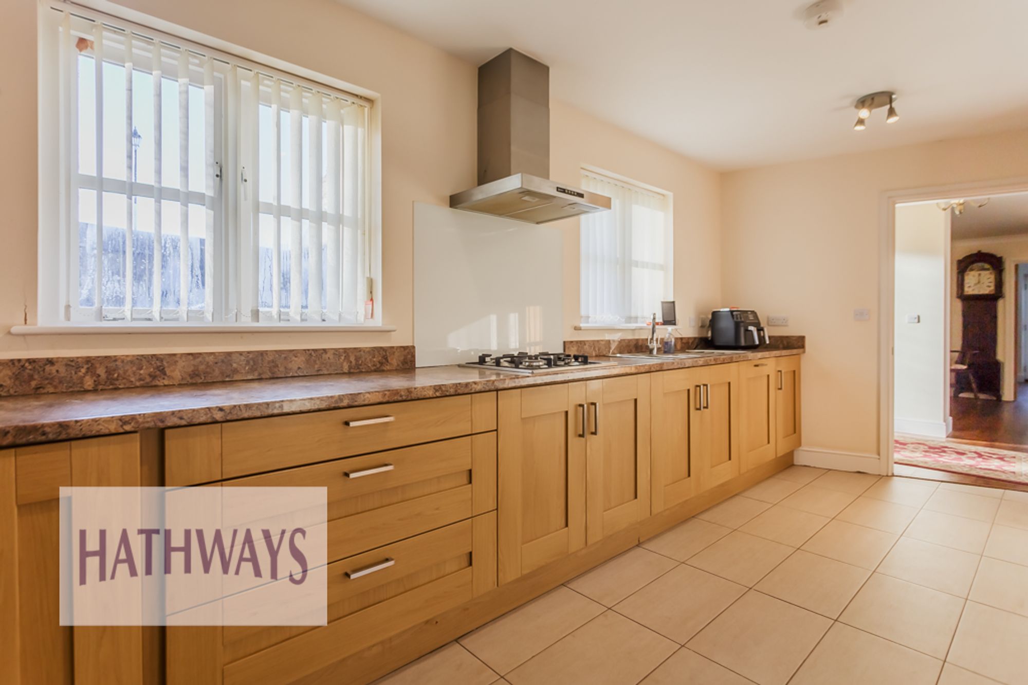 3 bed detached house for sale in High Street, Newport  - Property Image 9