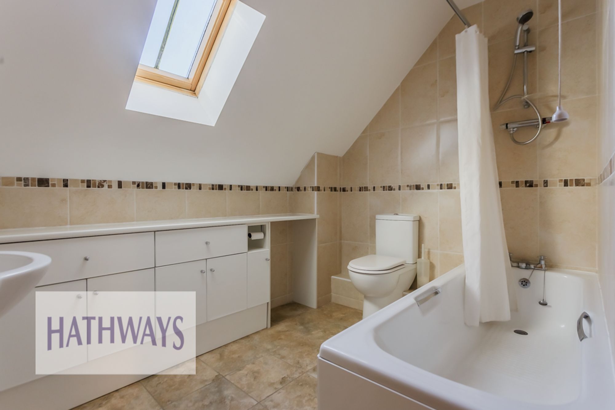 3 bed detached house for sale in High Street, Newport  - Property Image 38