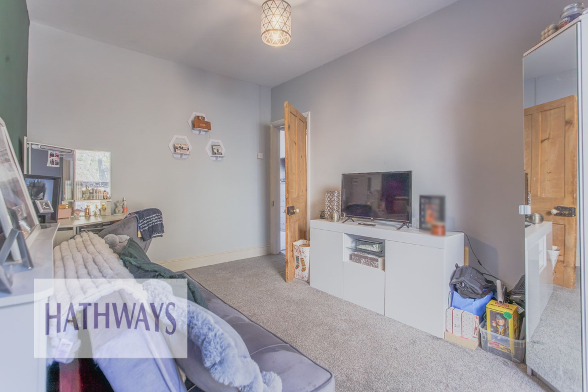 2 bed mid-terraced house for sale in Osborne Road, Pontypool  - Property Image 24