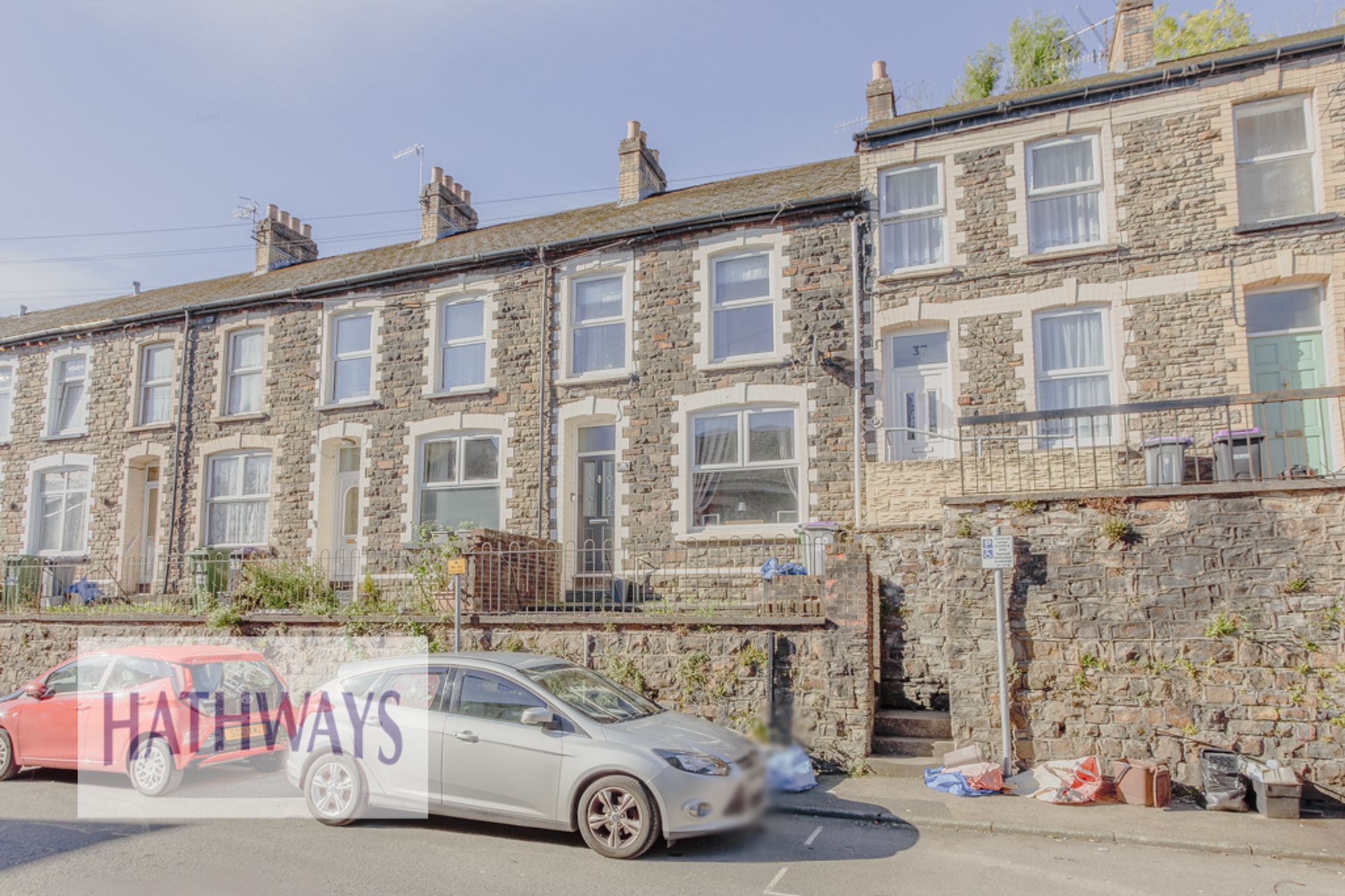 2 bed mid-terraced house for sale in Osborne Road, Pontypool - Property Image 1