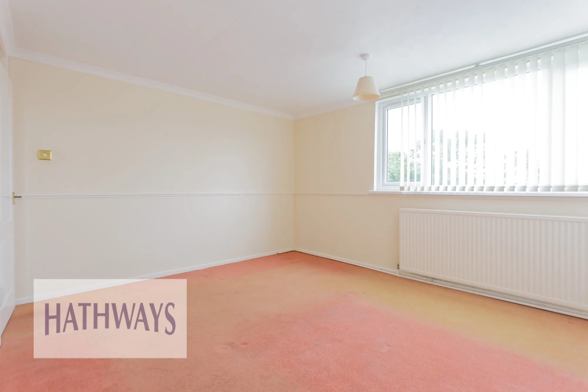 2 bed flat for sale in Warwick Close, Pontypool  - Property Image 12