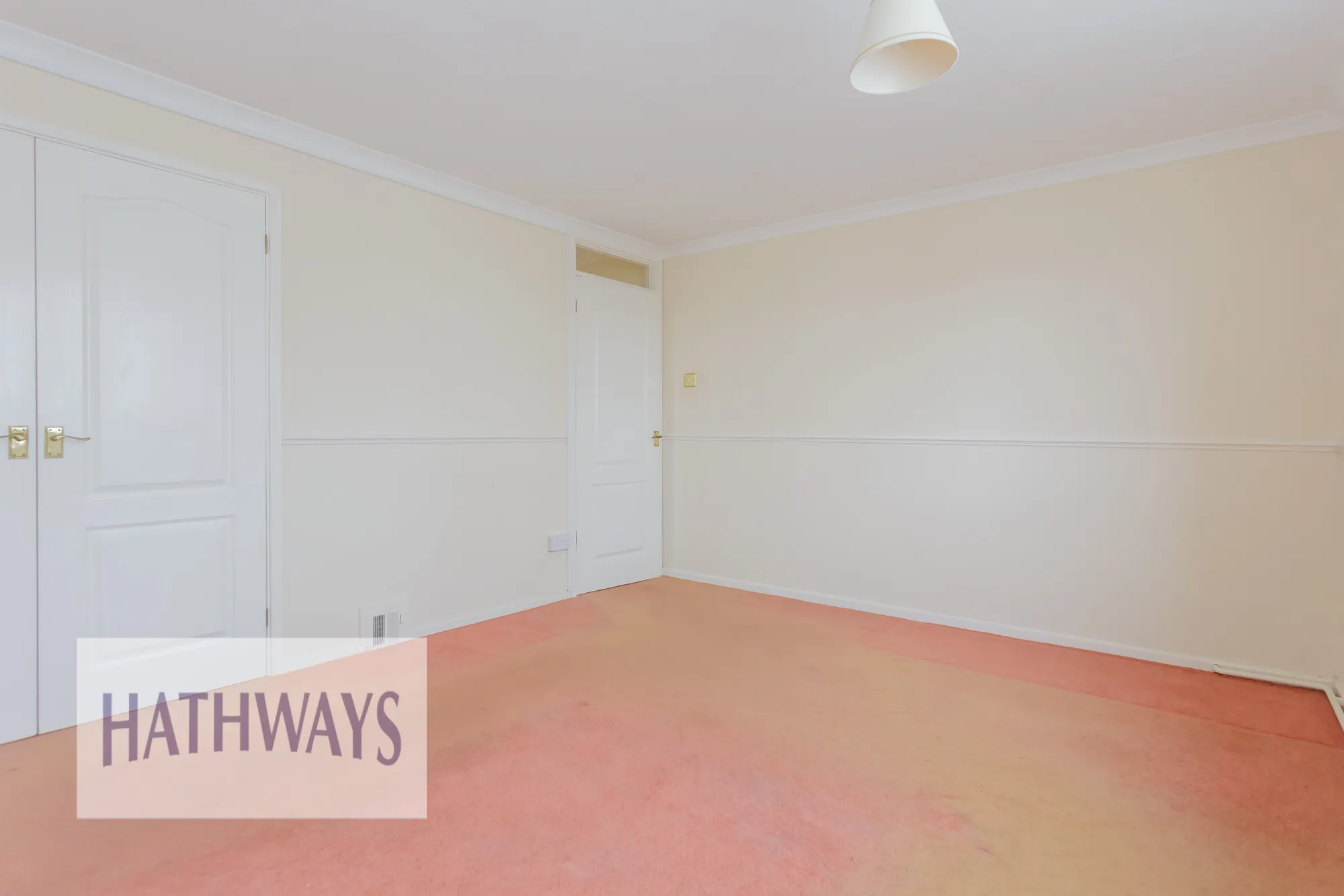 2 bed flat for sale in Warwick Close, Pontypool  - Property Image 13