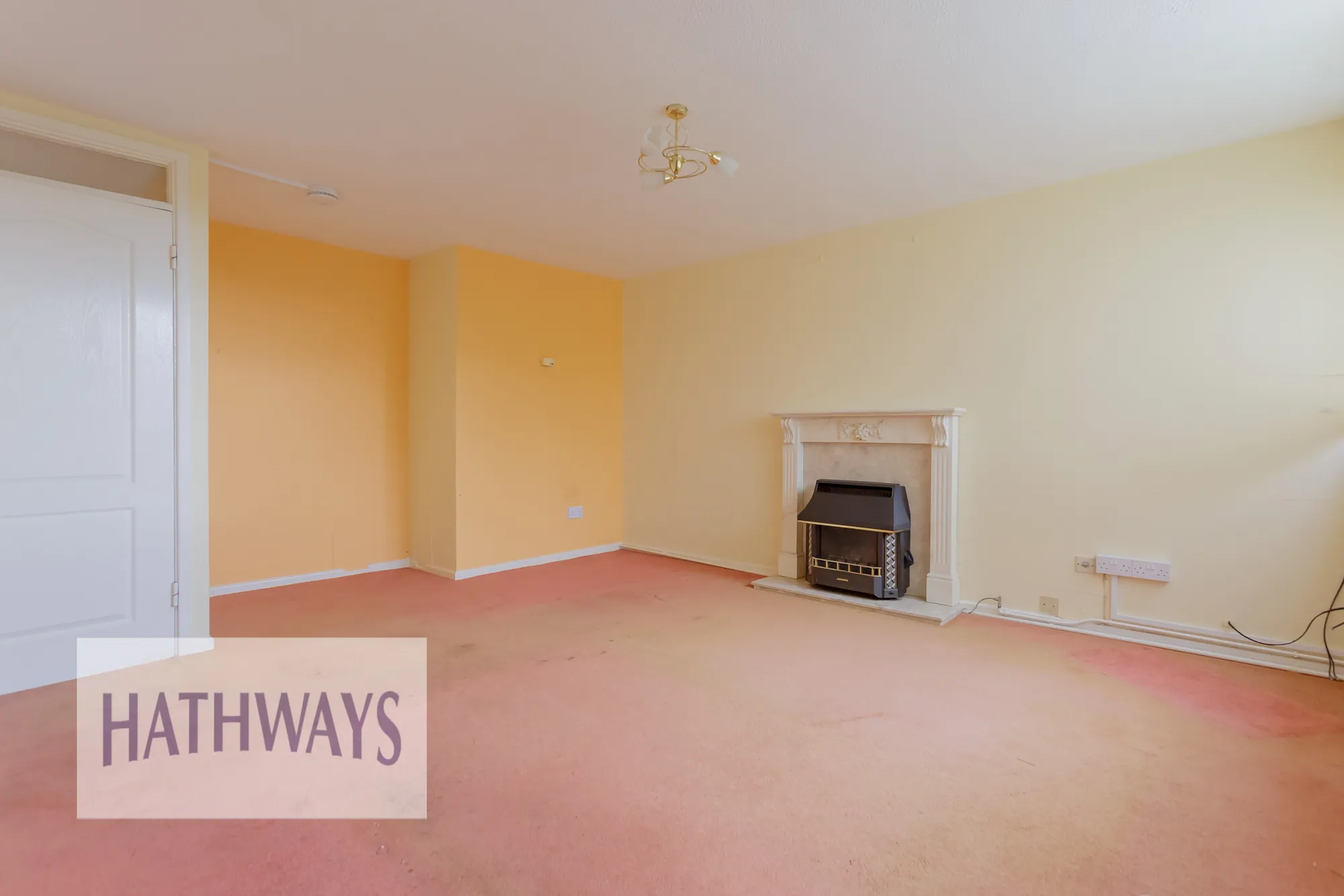 2 bed flat for sale in Warwick Close, Pontypool  - Property Image 7