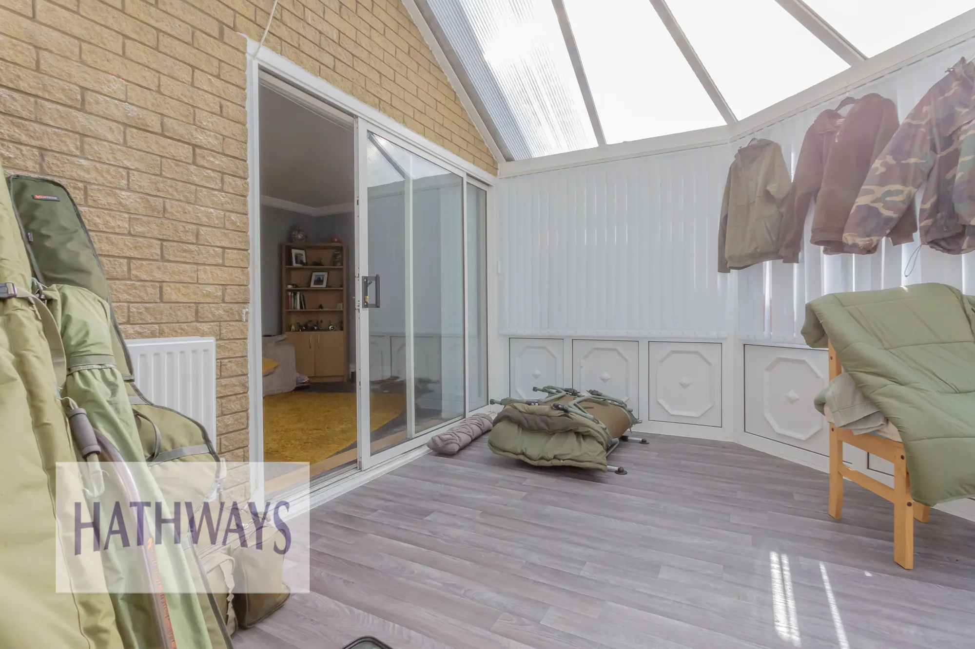 3 bed terraced house for sale in Commercial Close, Pontypool  - Property Image 14