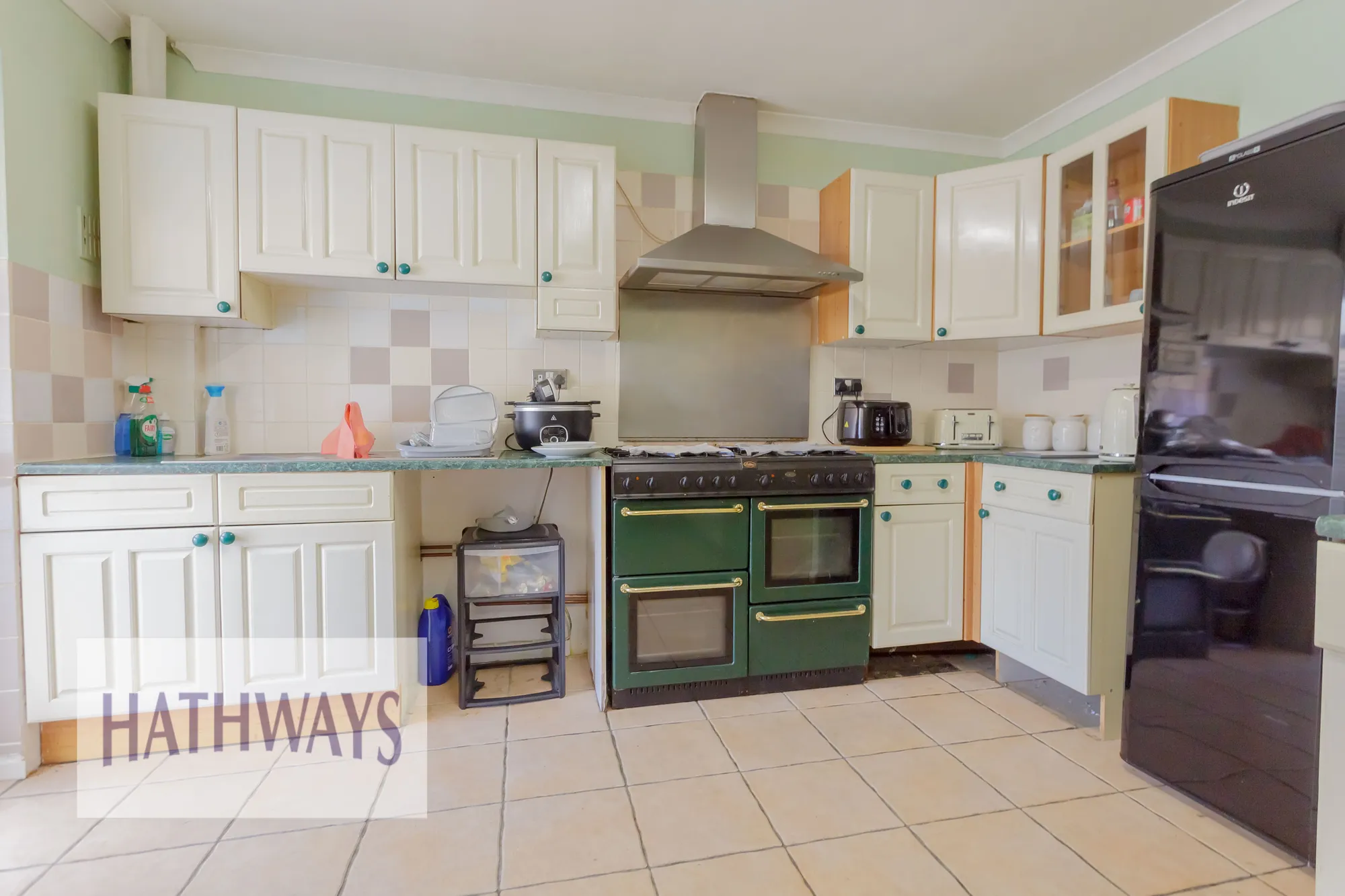 3 bed terraced house for sale in Commercial Close, Pontypool  - Property Image 7