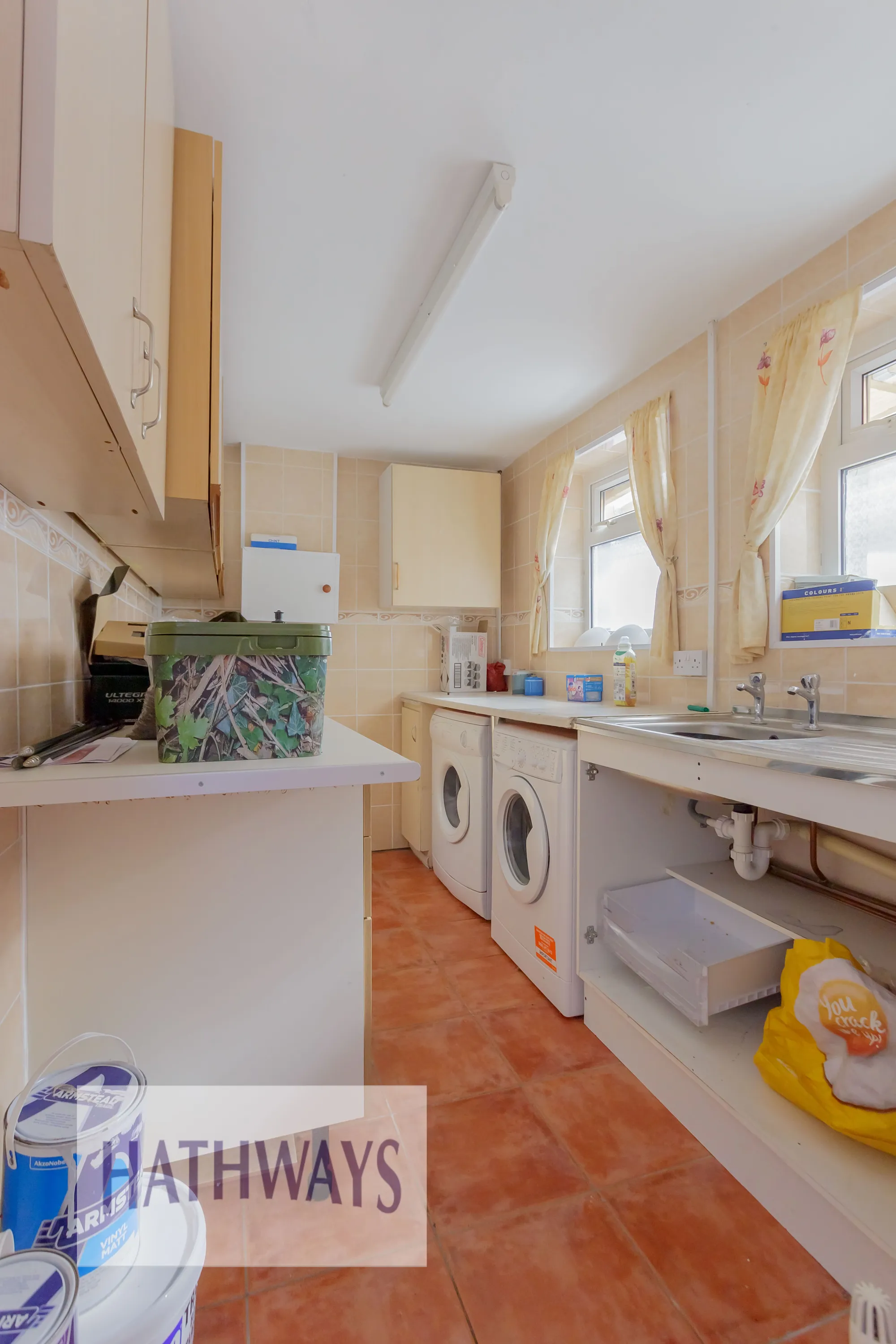 3 bed terraced house for sale in Commercial Close, Pontypool  - Property Image 17