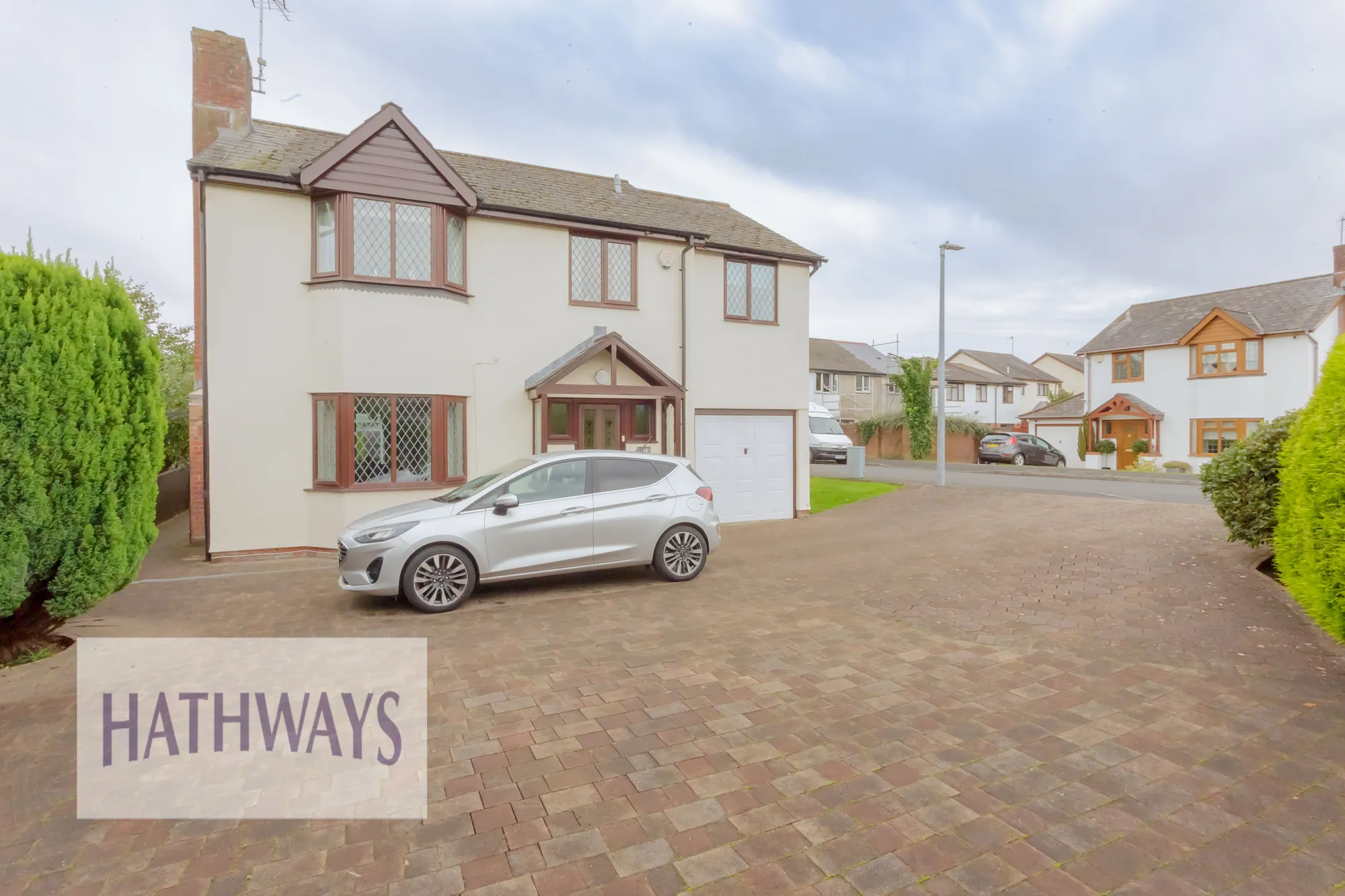 3 bed detached house for sale in Cambria Close, Newport  - Property Image 1