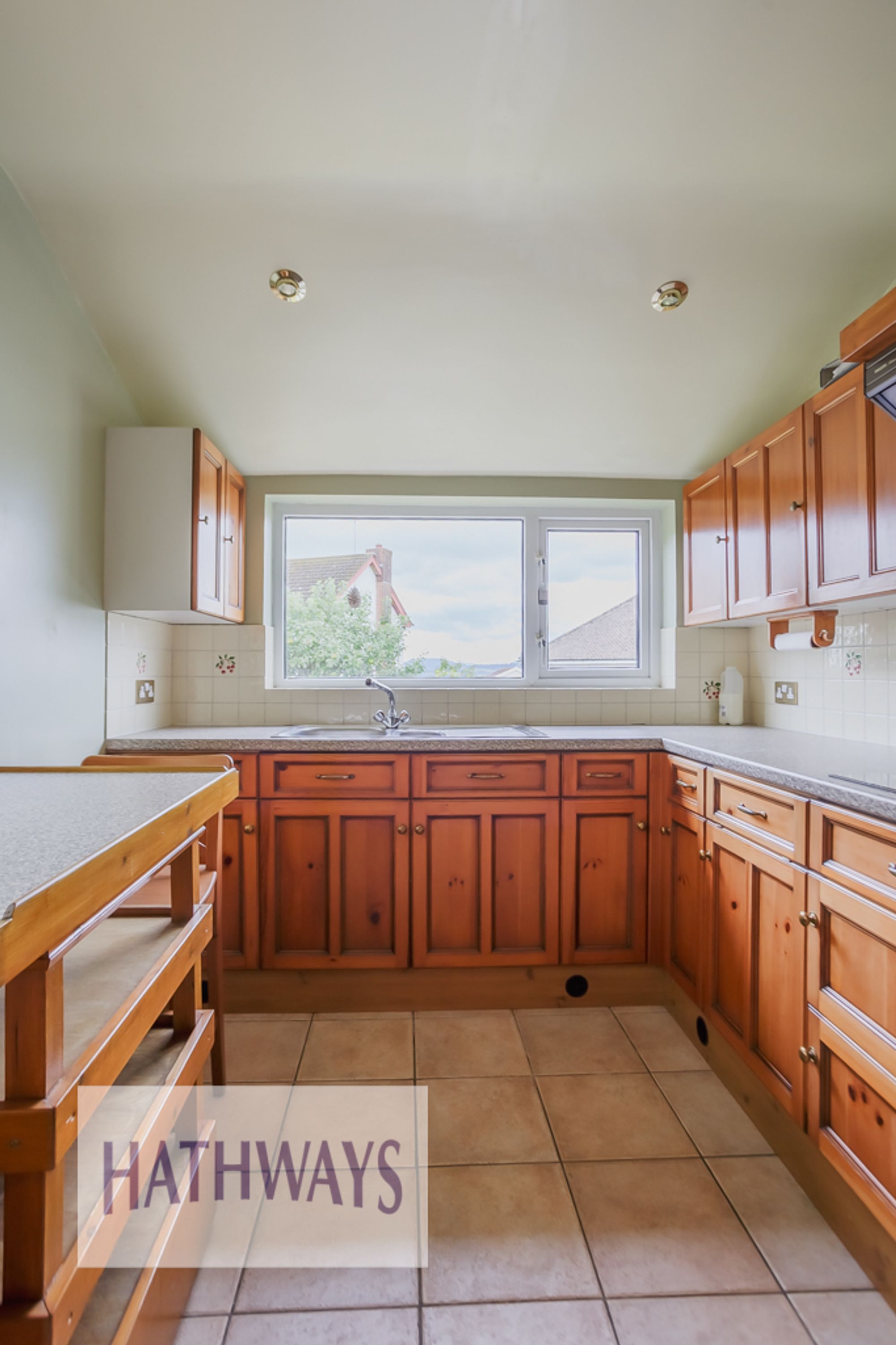 2 bed for sale in Old Hill, Newport  - Property Image 13