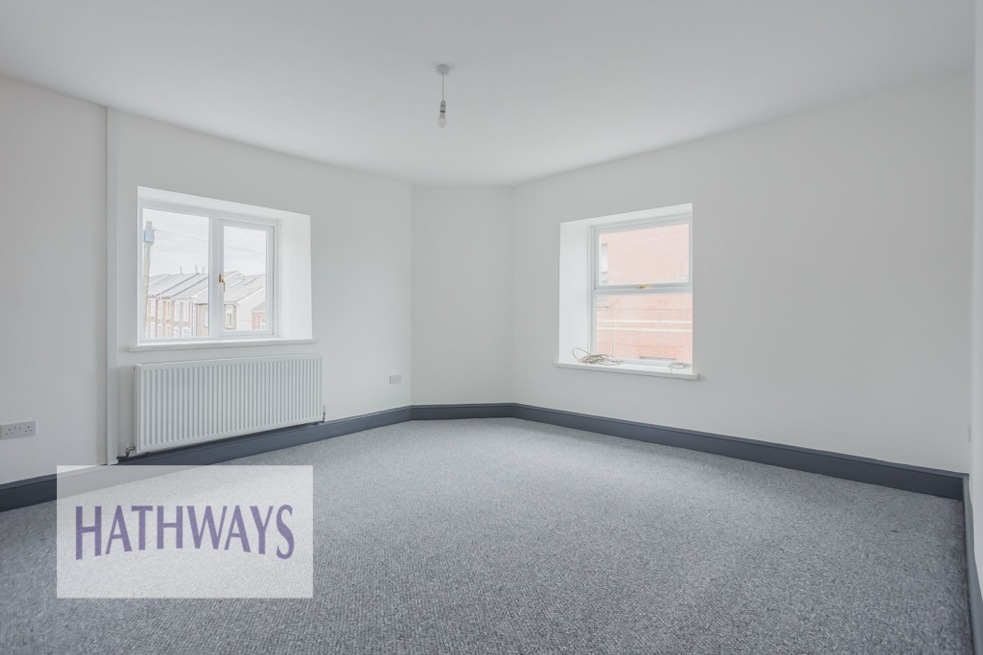 2 bed flat for sale in Windsor Road, Pontypool  - Property Image 10