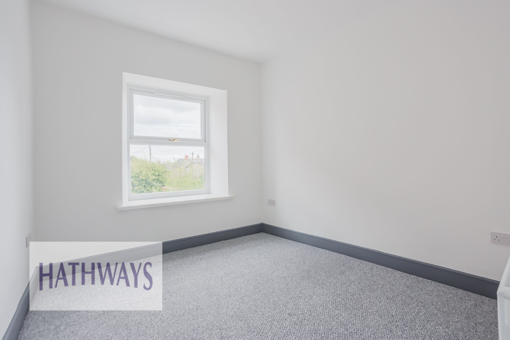 2 bed flat for sale in Windsor Road, Pontypool  - Property Image 14