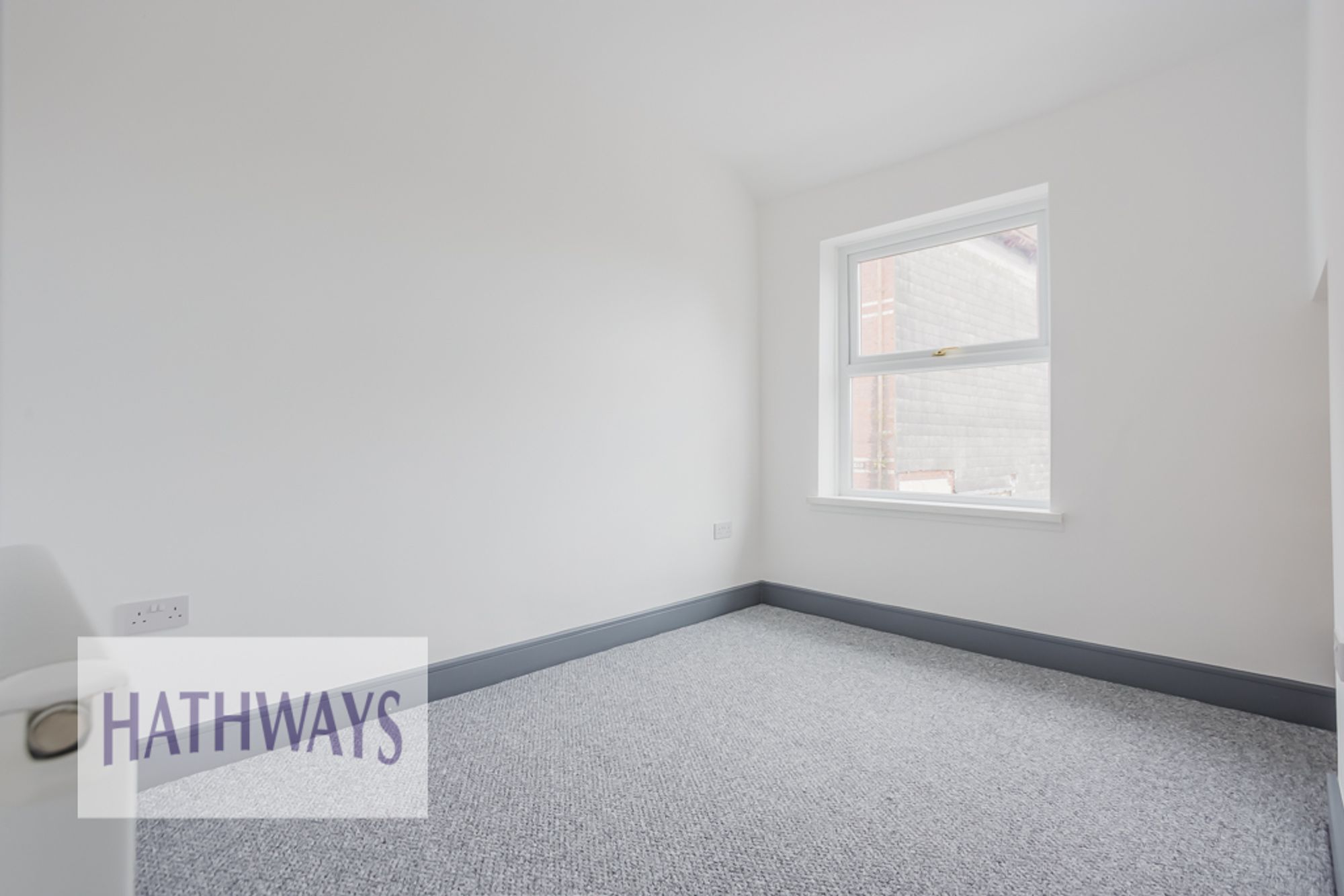 2 bed flat for sale in Windsor Road, Pontypool  - Property Image 18