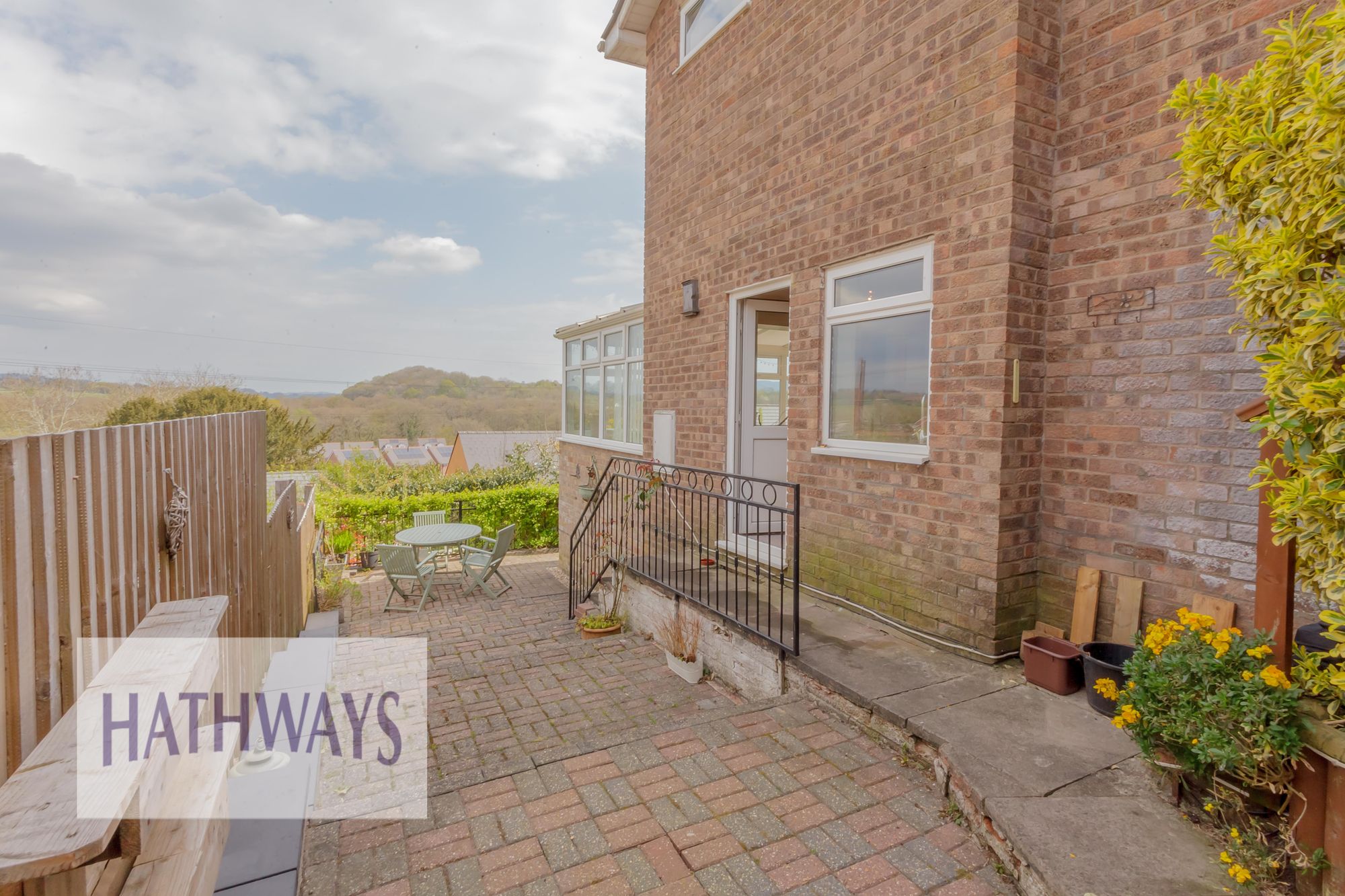 3 bed semi-detached house for sale in College Glade, Newport 36