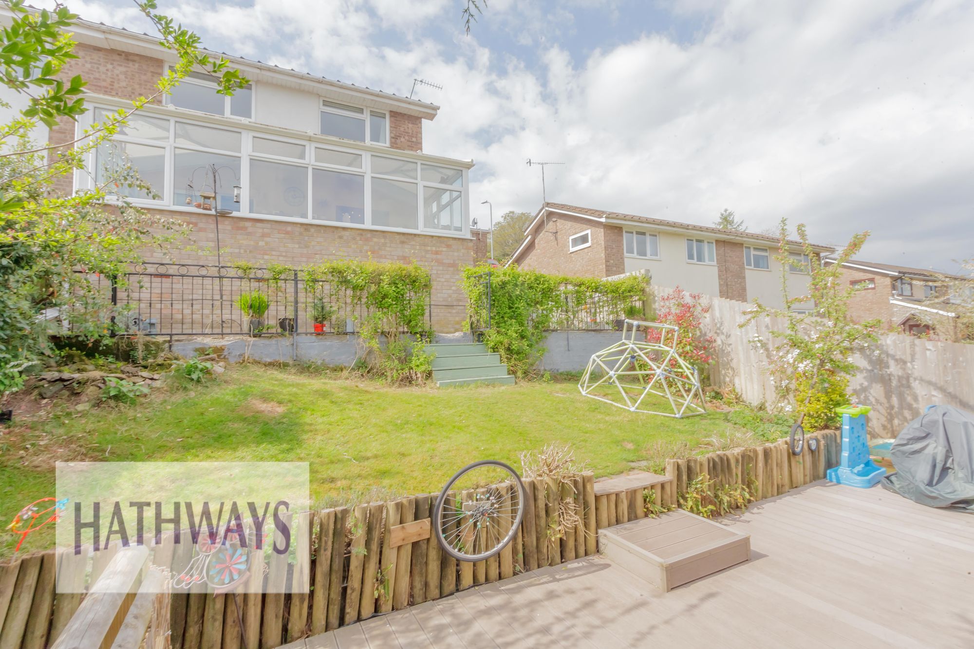 3 bed semi-detached house for sale in College Glade, Newport 40