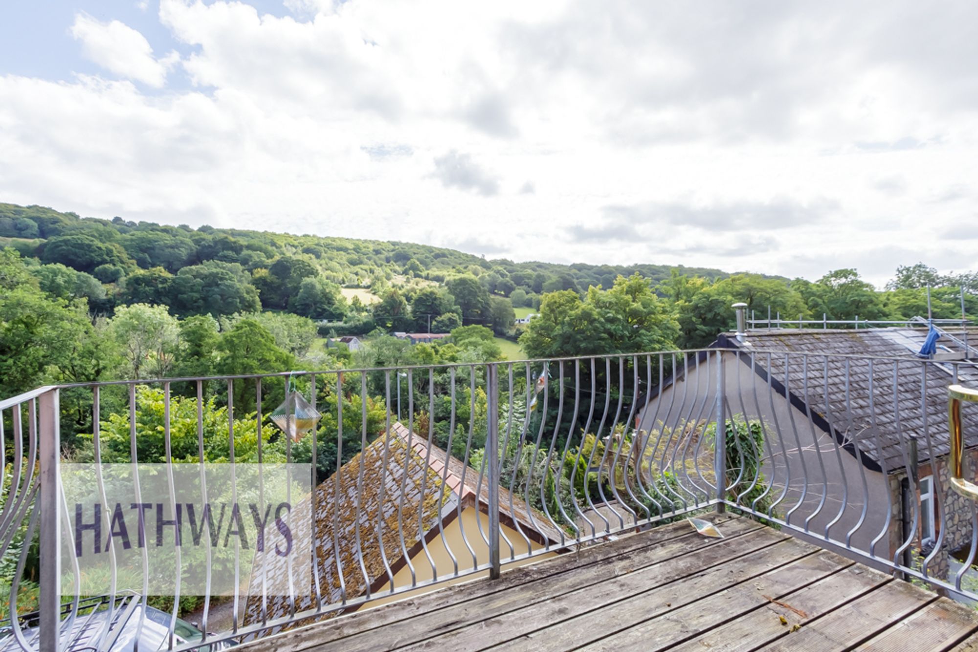 4 bed house for sale in Woodland Terrace, Pontypool  - Property Image 26