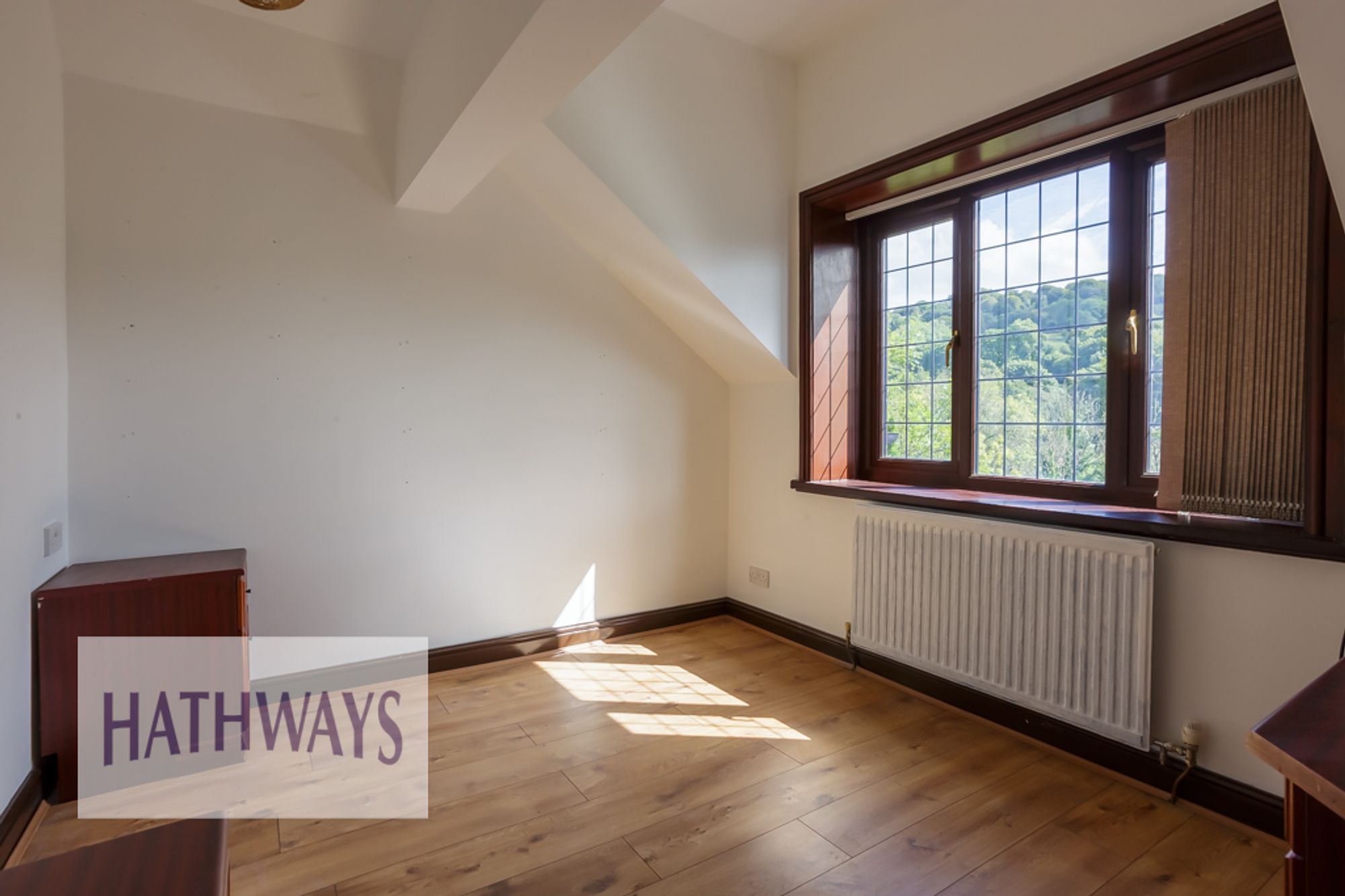 4 bed detached house for sale in Woodland Terrace, Pontypool  - Property Image 32