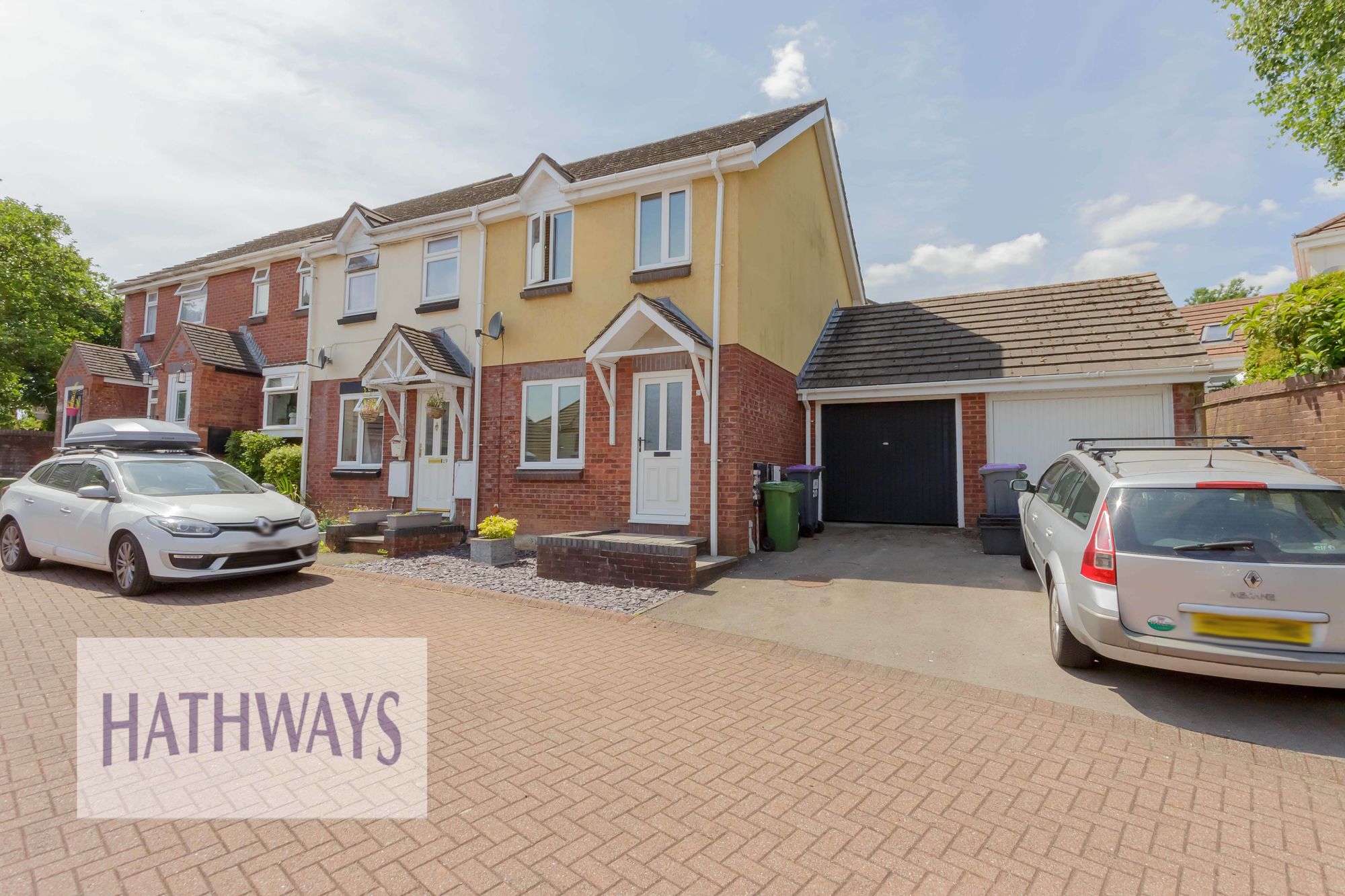 2 bed end of terrace house for sale in Pant Gwyn Close, Cwmbran  - Property Image 1