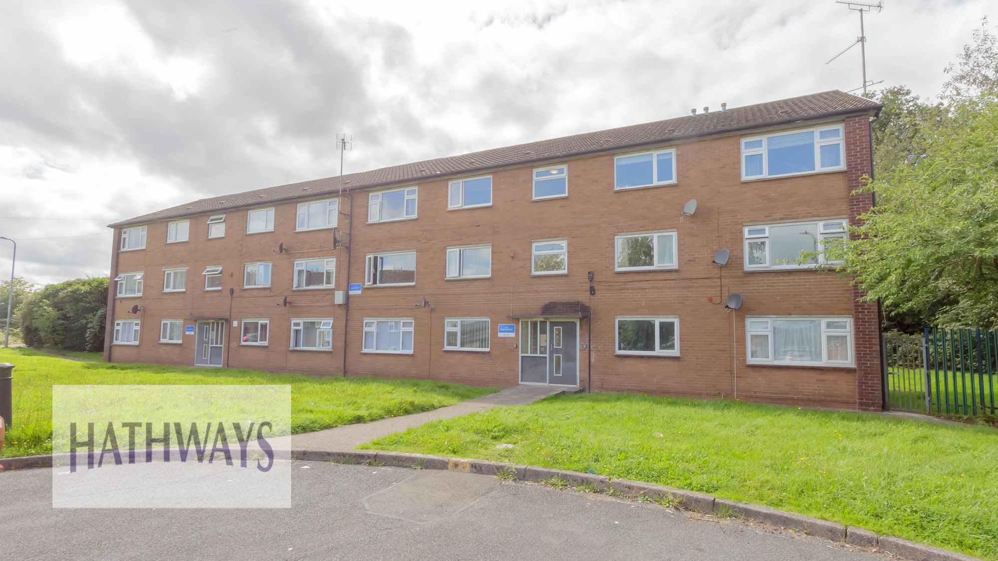 2 bed flat for sale in Brecon Court, Newport  - Property Image 21