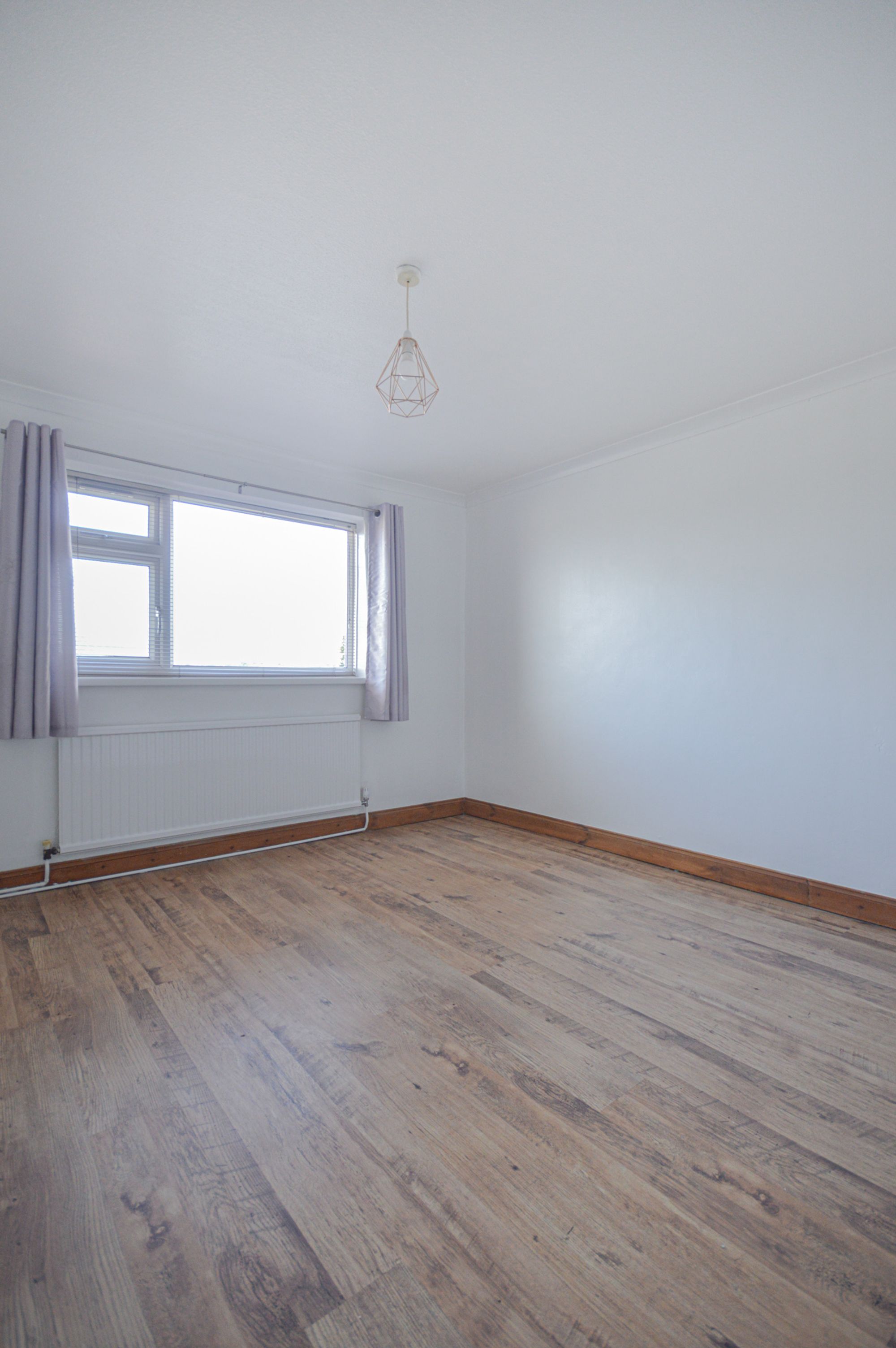 2 bed flat to rent in Anglesey Court, Newport  - Property Image 9