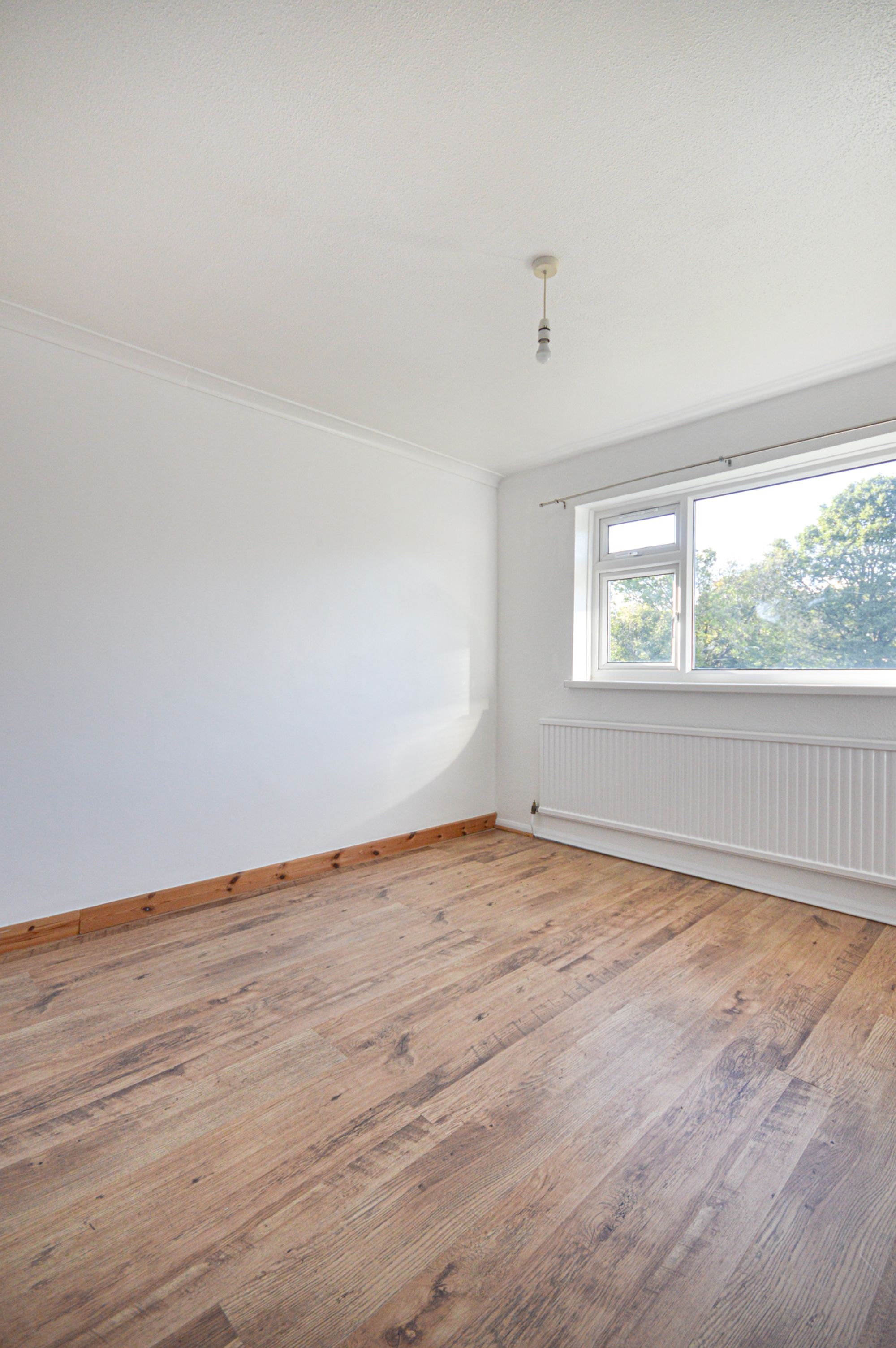 2 bed flat to rent in Anglesey Court, Newport  - Property Image 13