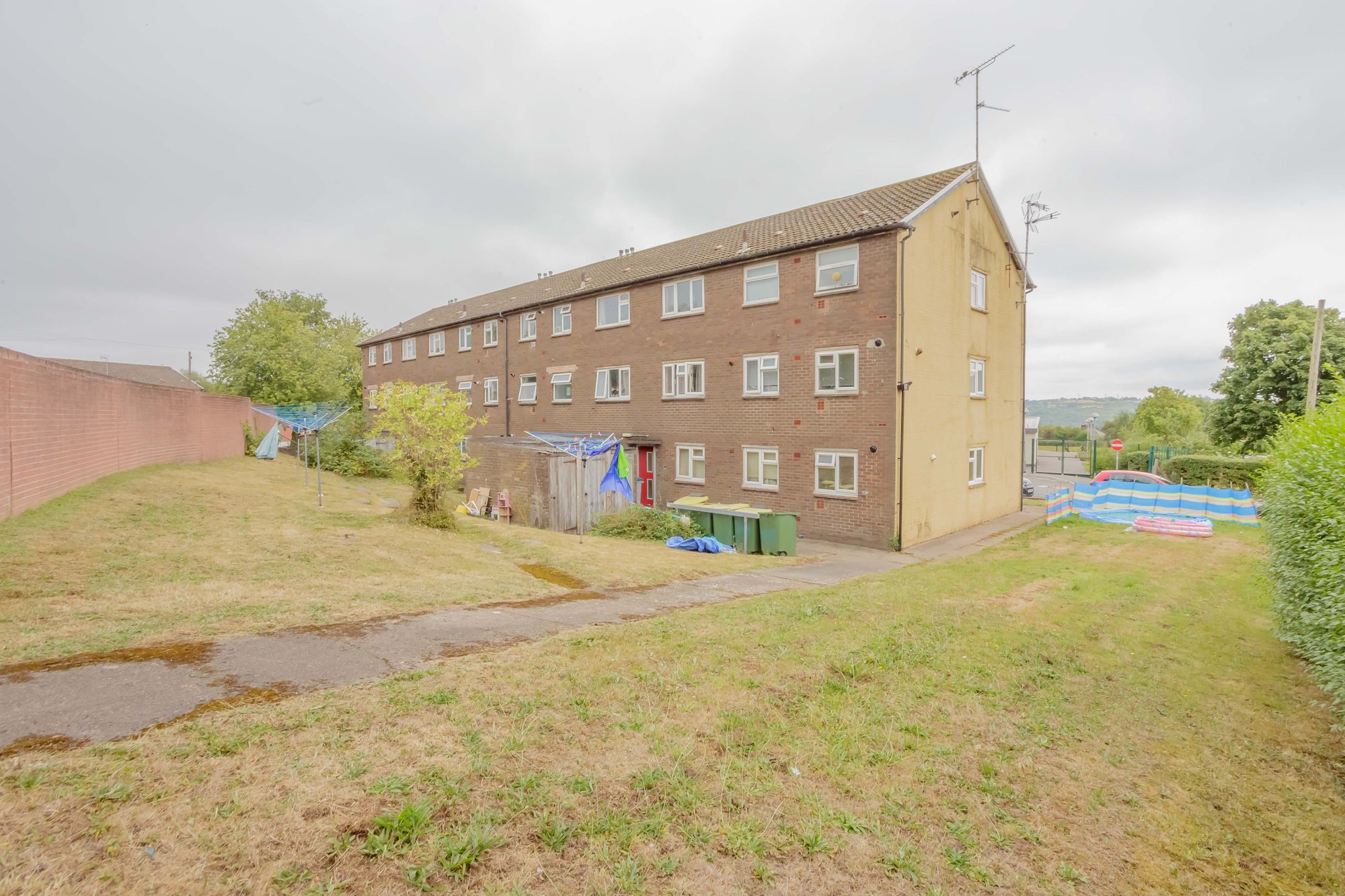 2 bed flat to rent in Anglesey Court, Newport  - Property Image 21