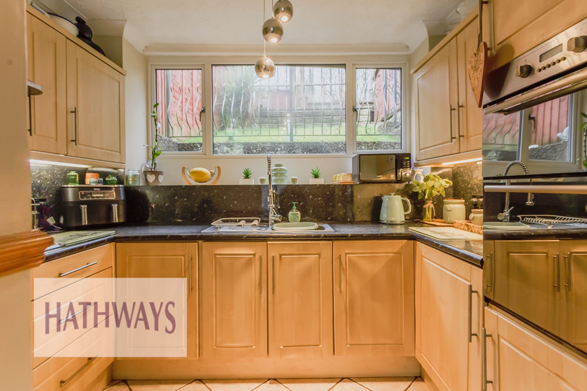 3 bed semi-detached house for sale in Ffrwd Road, Pontypool  - Property Image 11