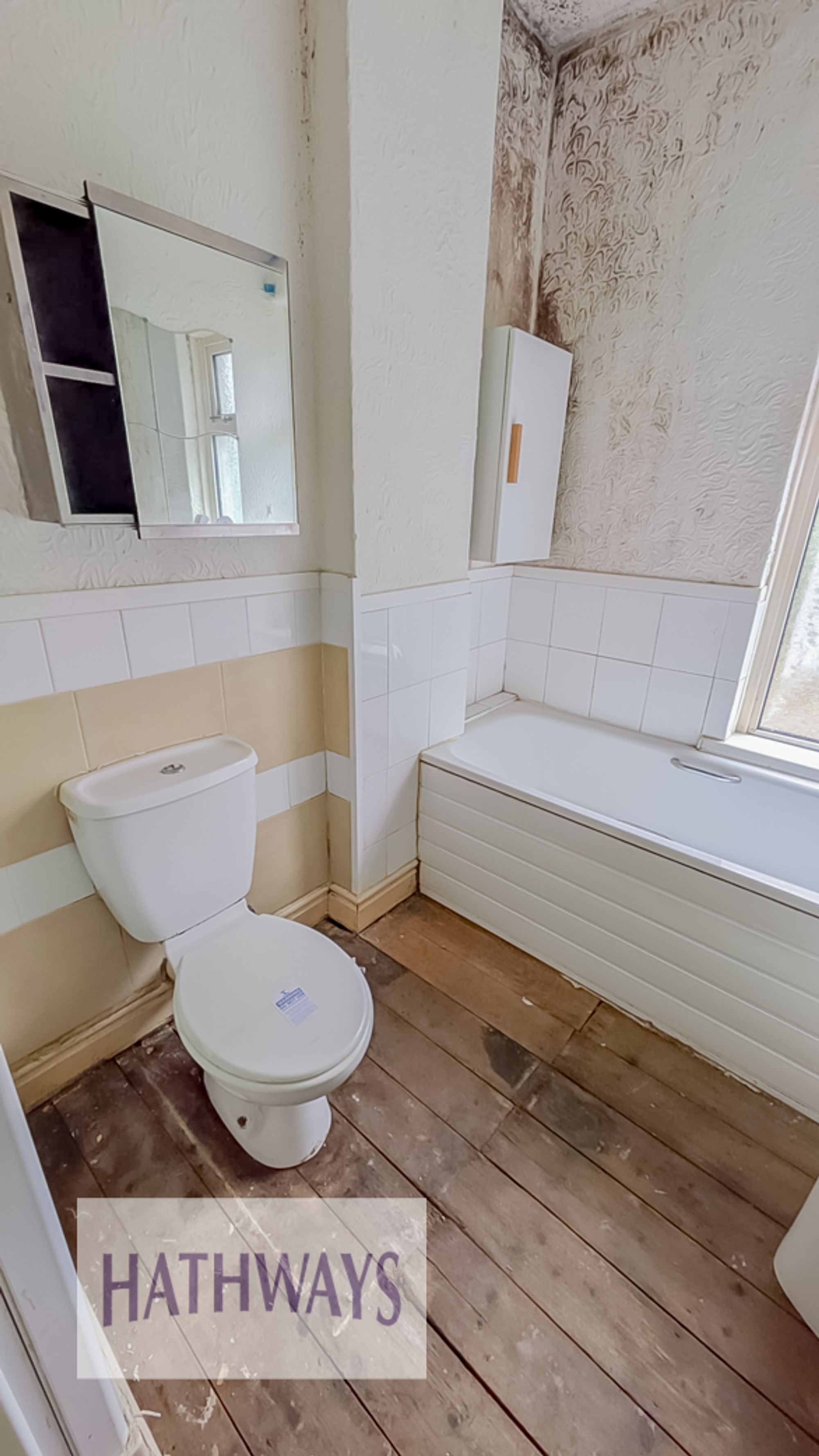 3 bed for sale in West End Avenue, Pontypool  - Property Image 14