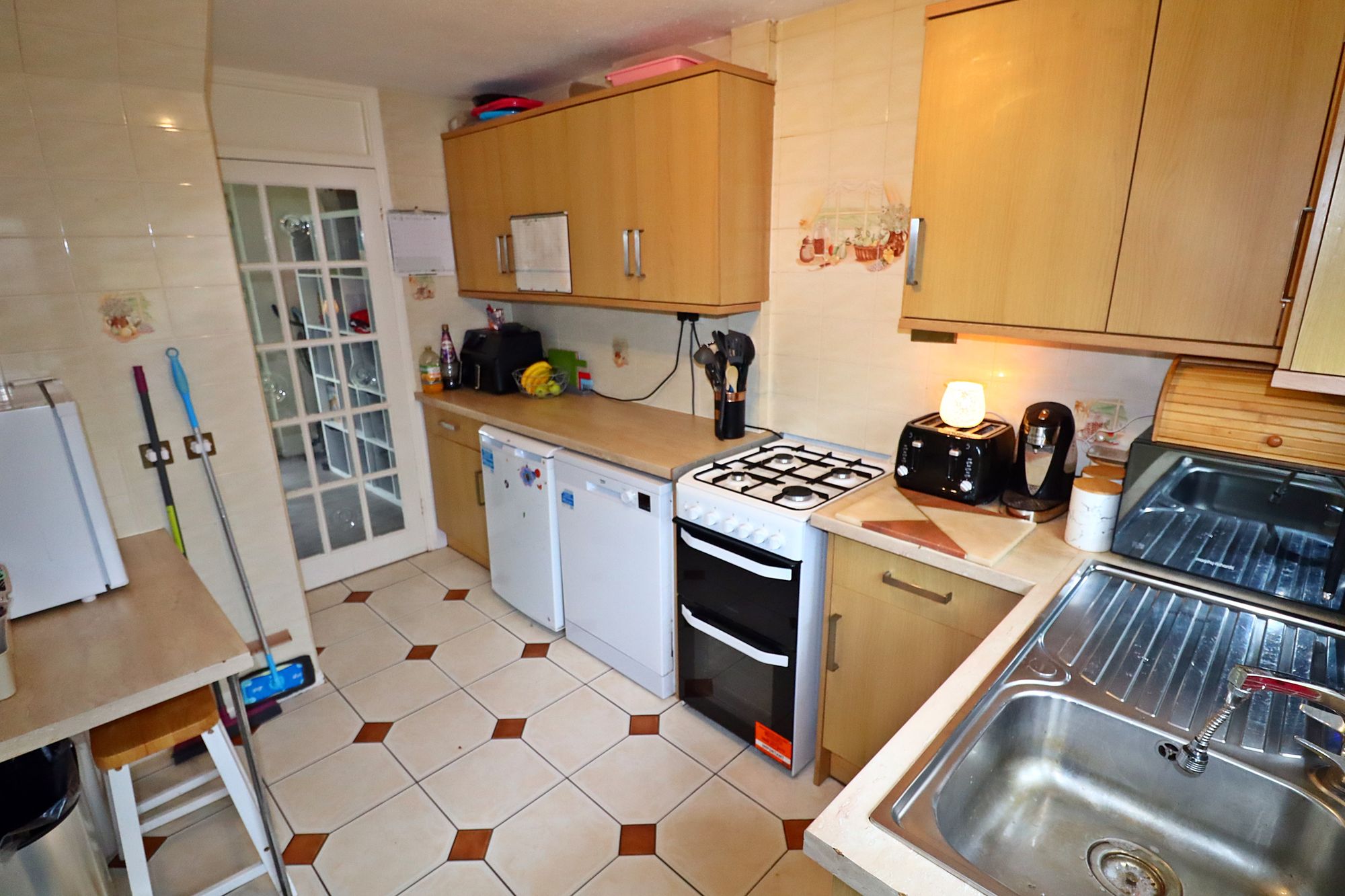 3 bed semi-detached house for sale in Moorland Crescent, Pontypridd 5