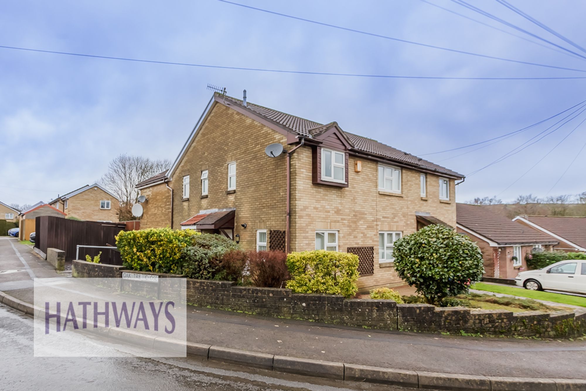 2 bed semi-detached house for sale in Oak Tree Close, Pontypool  - Property Image 1