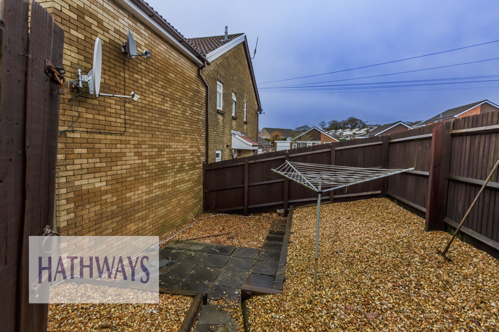 2 bed semi-detached house for sale in Oak Tree Close, Pontypool  - Property Image 10