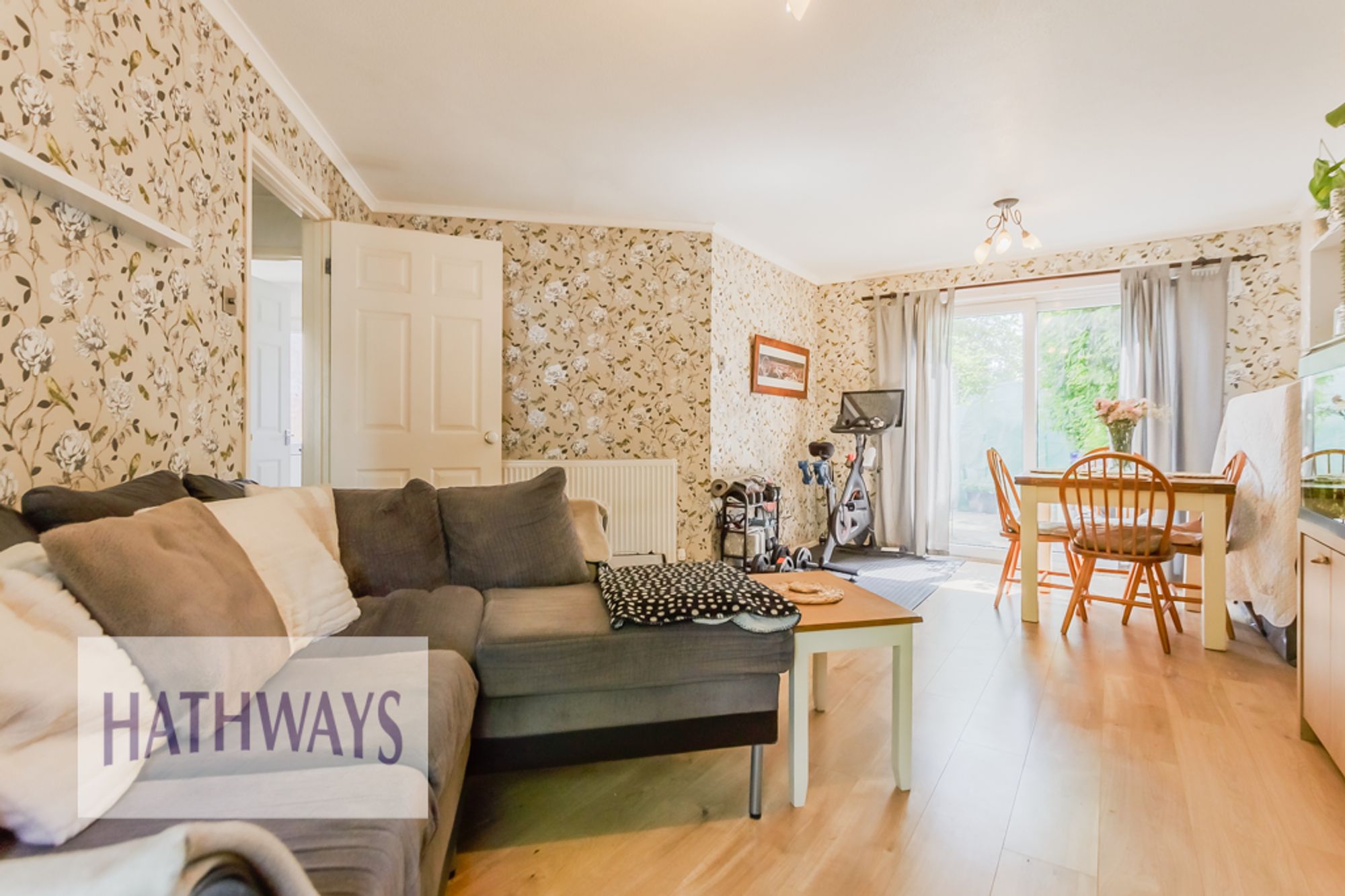 4 bed mid-terraced house for sale in Snowdon Court, Cwmbran 2