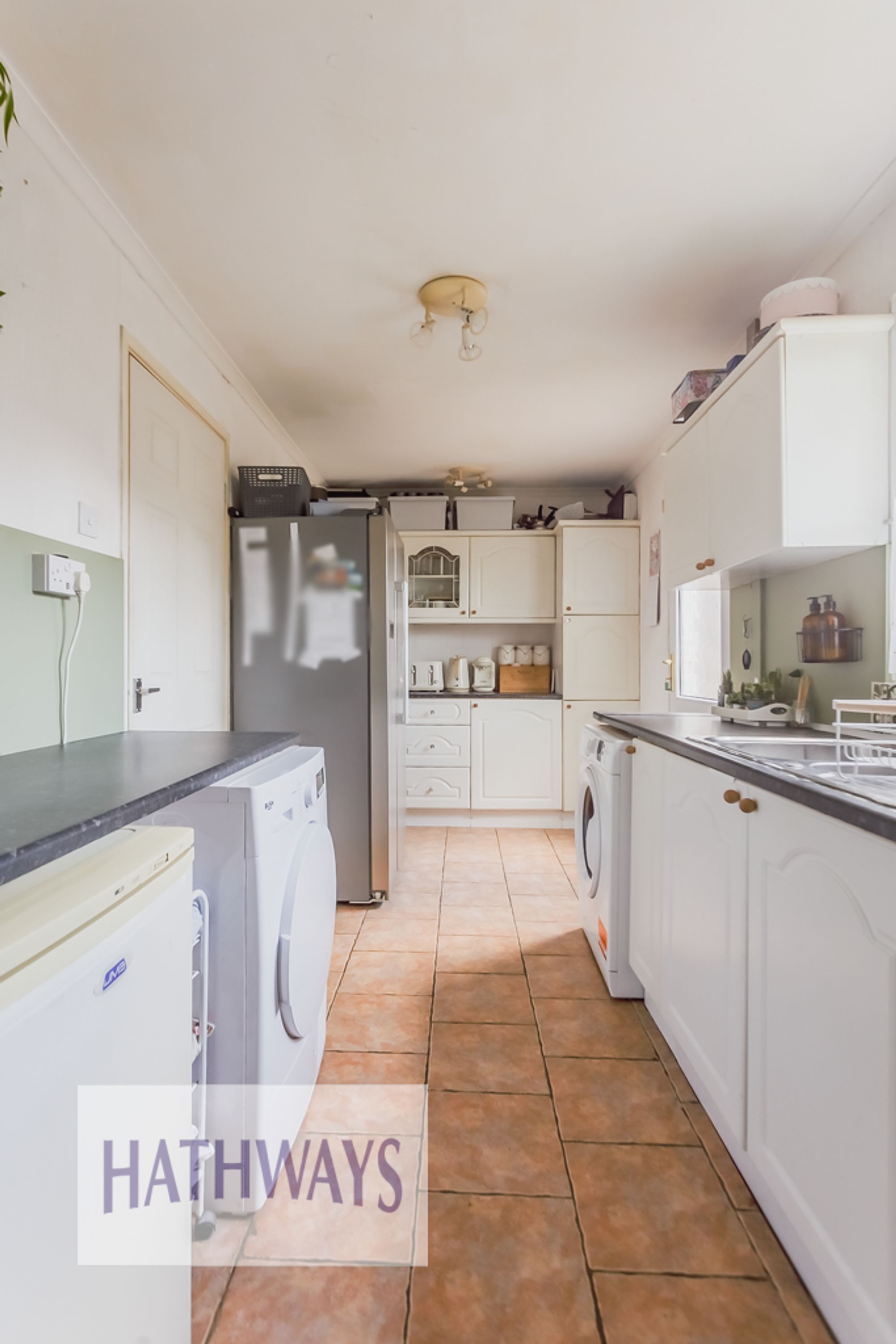 4 bed mid-terraced house for sale in Snowdon Court, Cwmbran  - Property Image 12