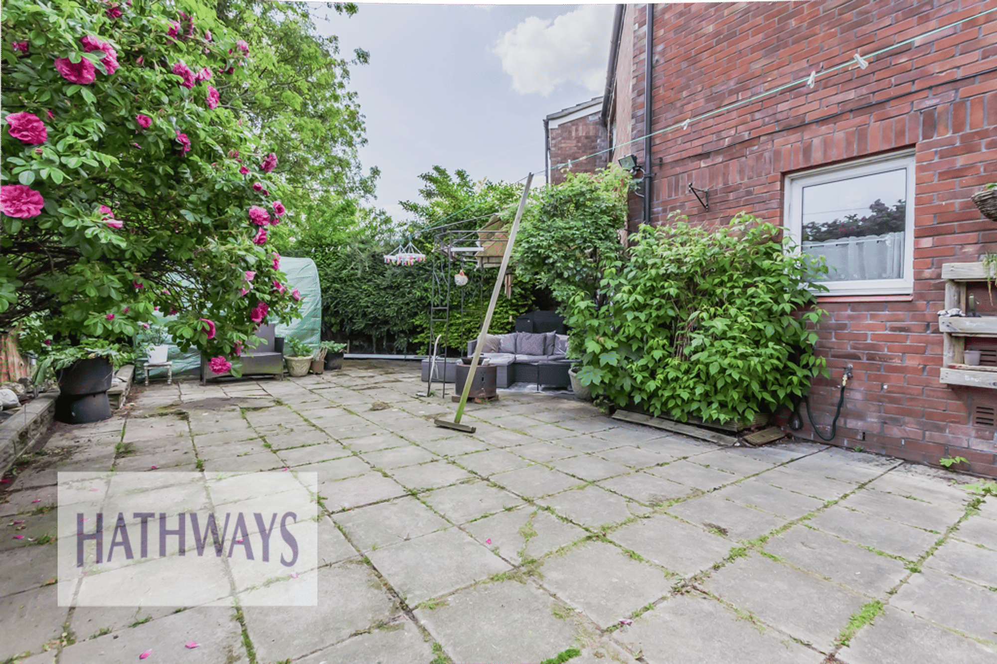 4 bed mid-terraced house for sale in Snowdon Court, Cwmbran  - Property Image 31