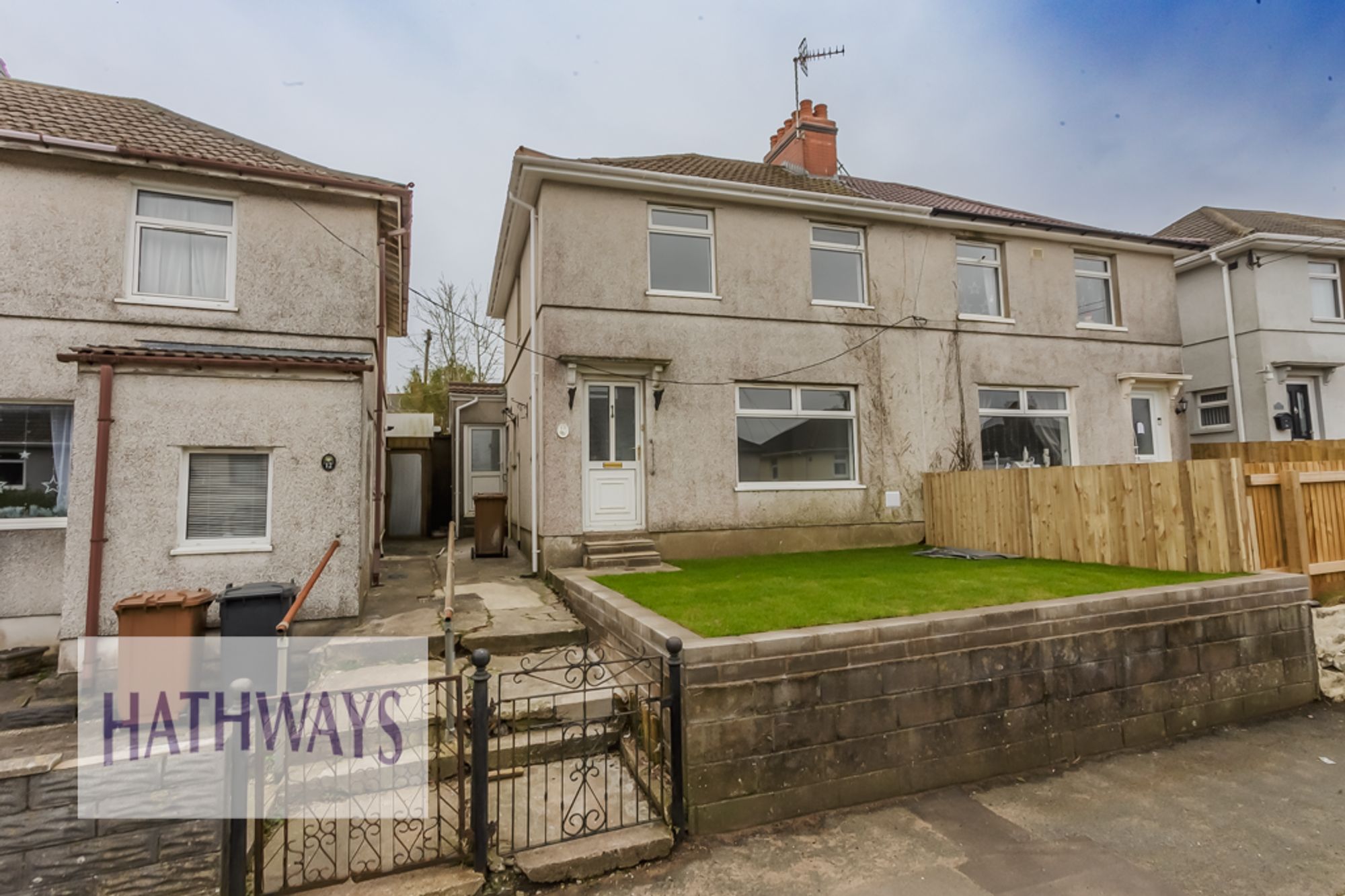 3 bed semi-detached house for sale in Penrhiw Avenue, Blackwood  - Property Image 2