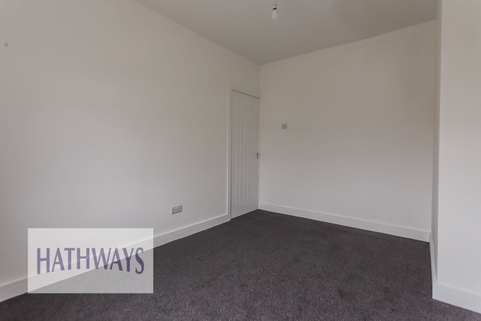 3 bed semi-detached house for sale in Penrhiw Avenue, Blackwood  - Property Image 18