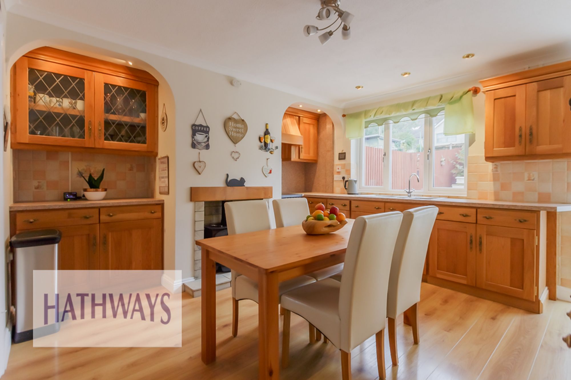 3 bed terraced house for sale in Ashgrove Close, Pontypool  - Property Image 10