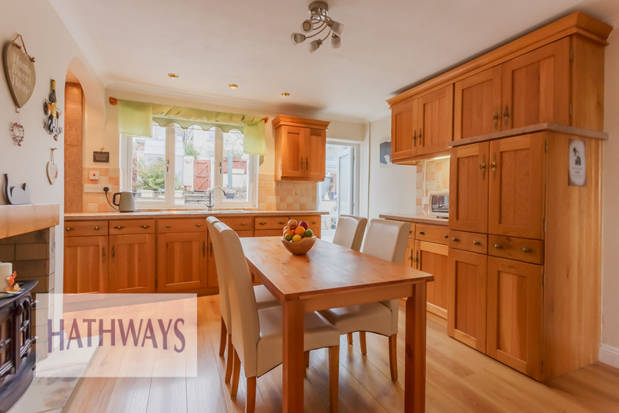 3 bed terraced house for sale in Ashgrove Close, Pontypool  - Property Image 12