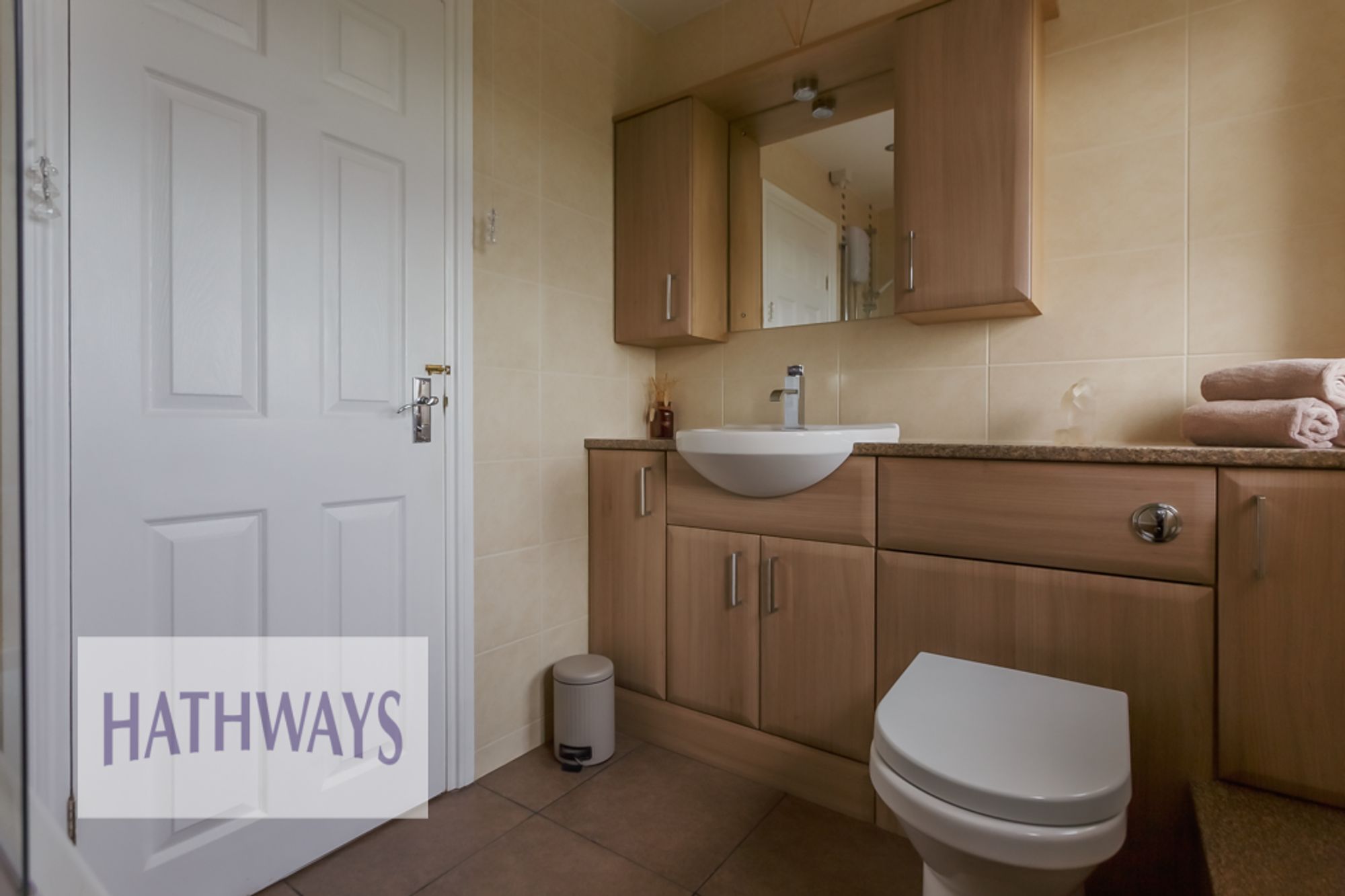 3 bed terraced house for sale in Ashgrove Close, Pontypool  - Property Image 35