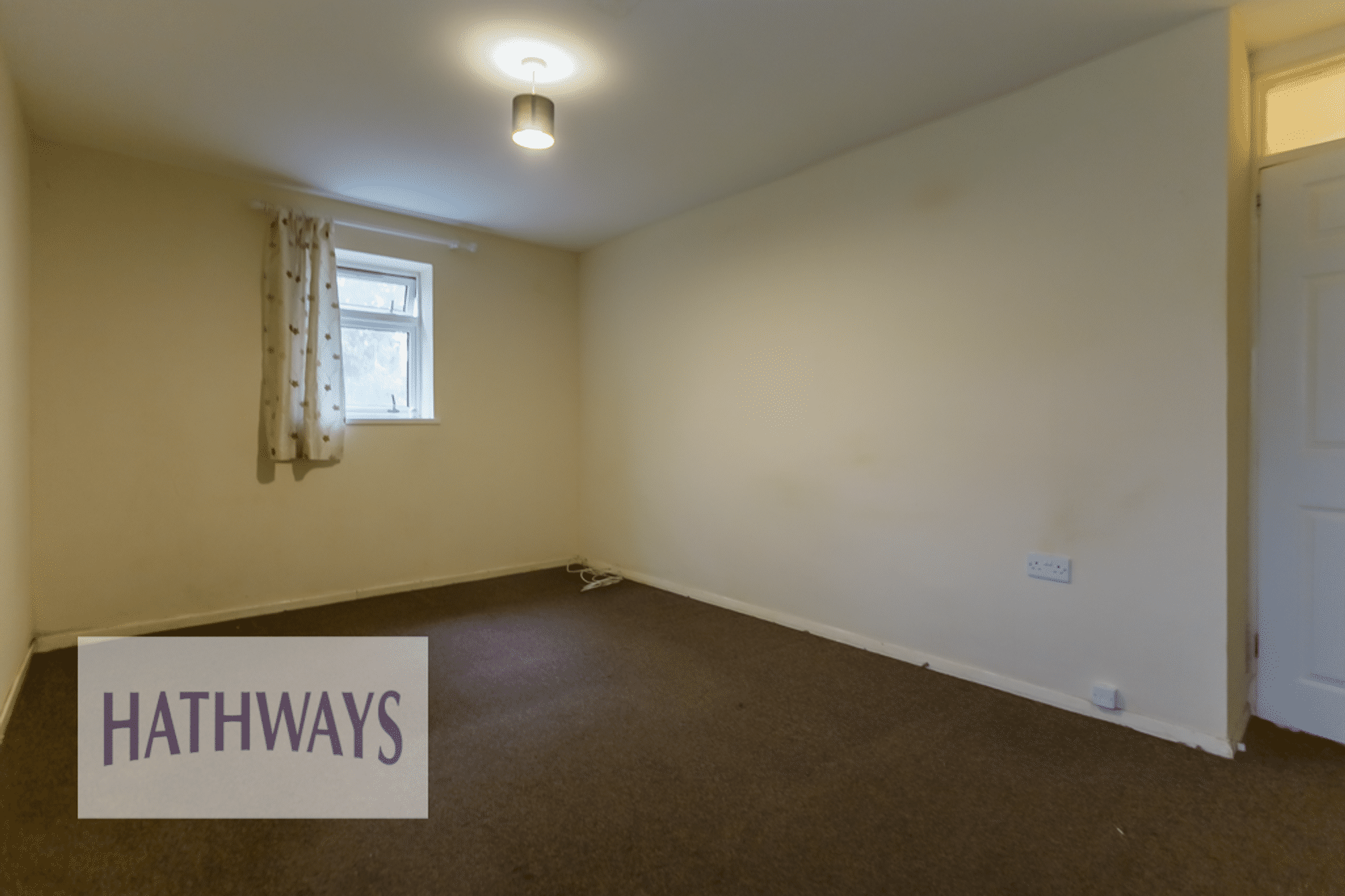 2 bed ground floor flat for sale in Drayton Court, Cwmbran  - Property Image 6