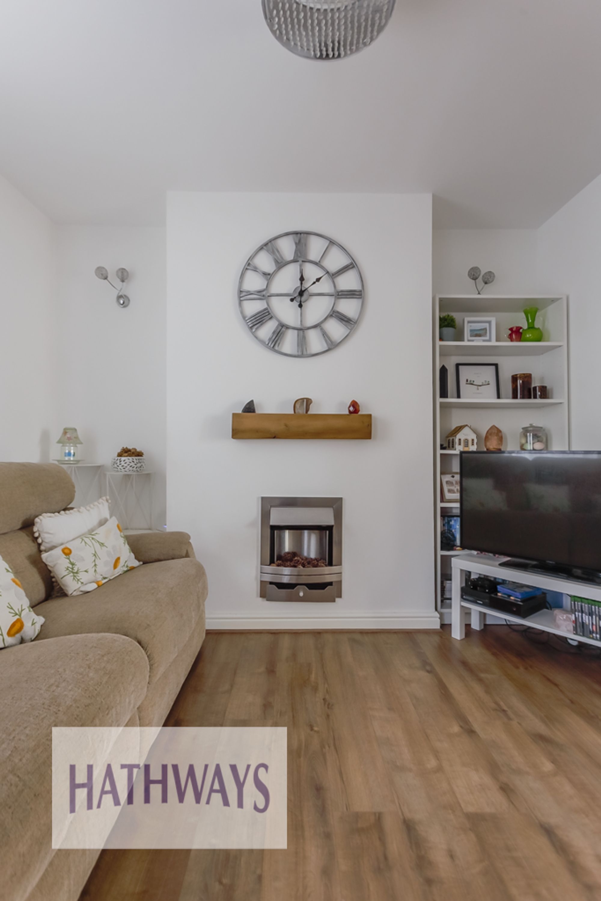 2 bed terraced house for sale in Belle Vue Road, Cwmbran  - Property Image 5