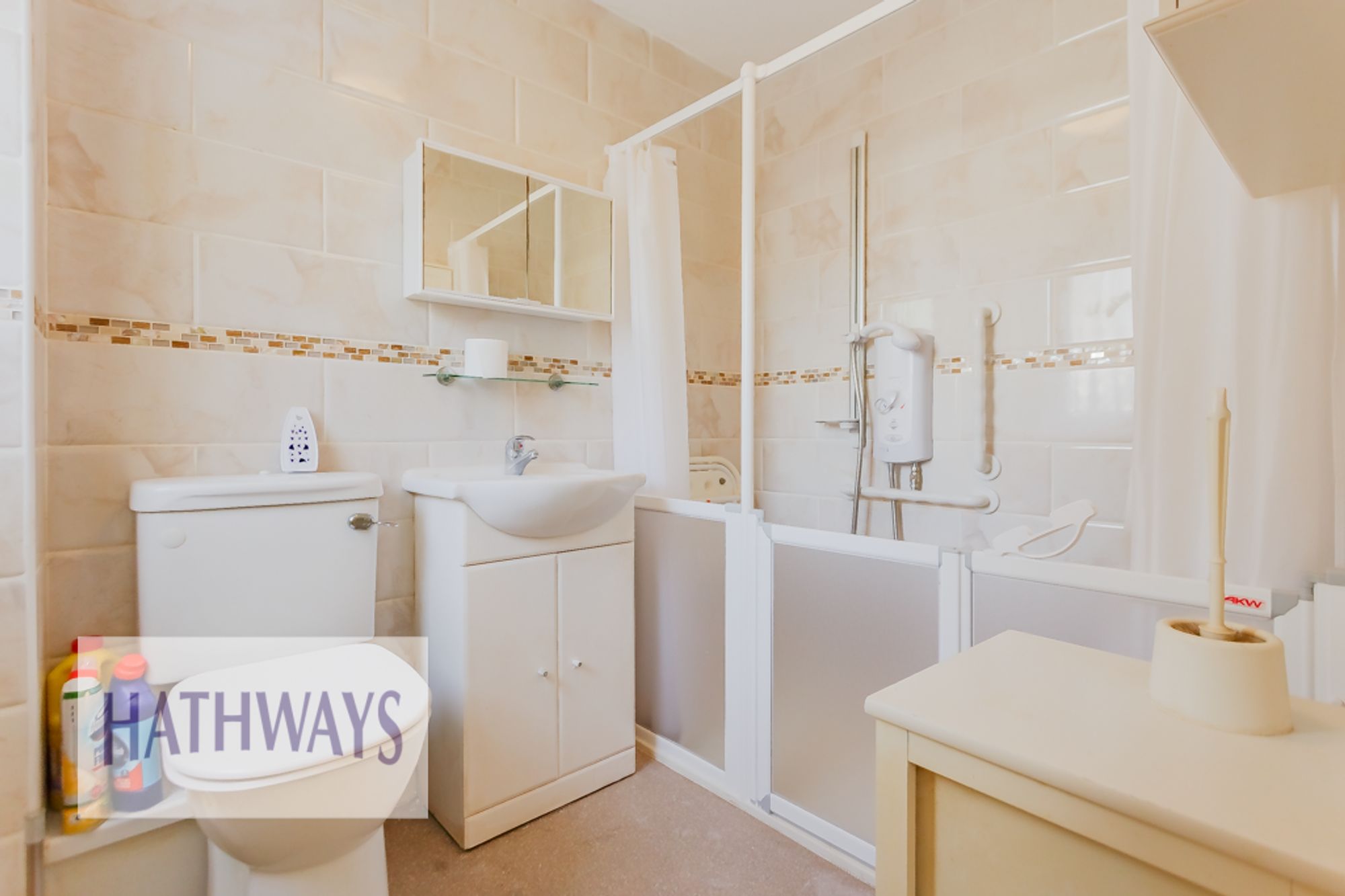 2 bed ground floor flat for sale in Croesyceiliog, Cwmbran 20