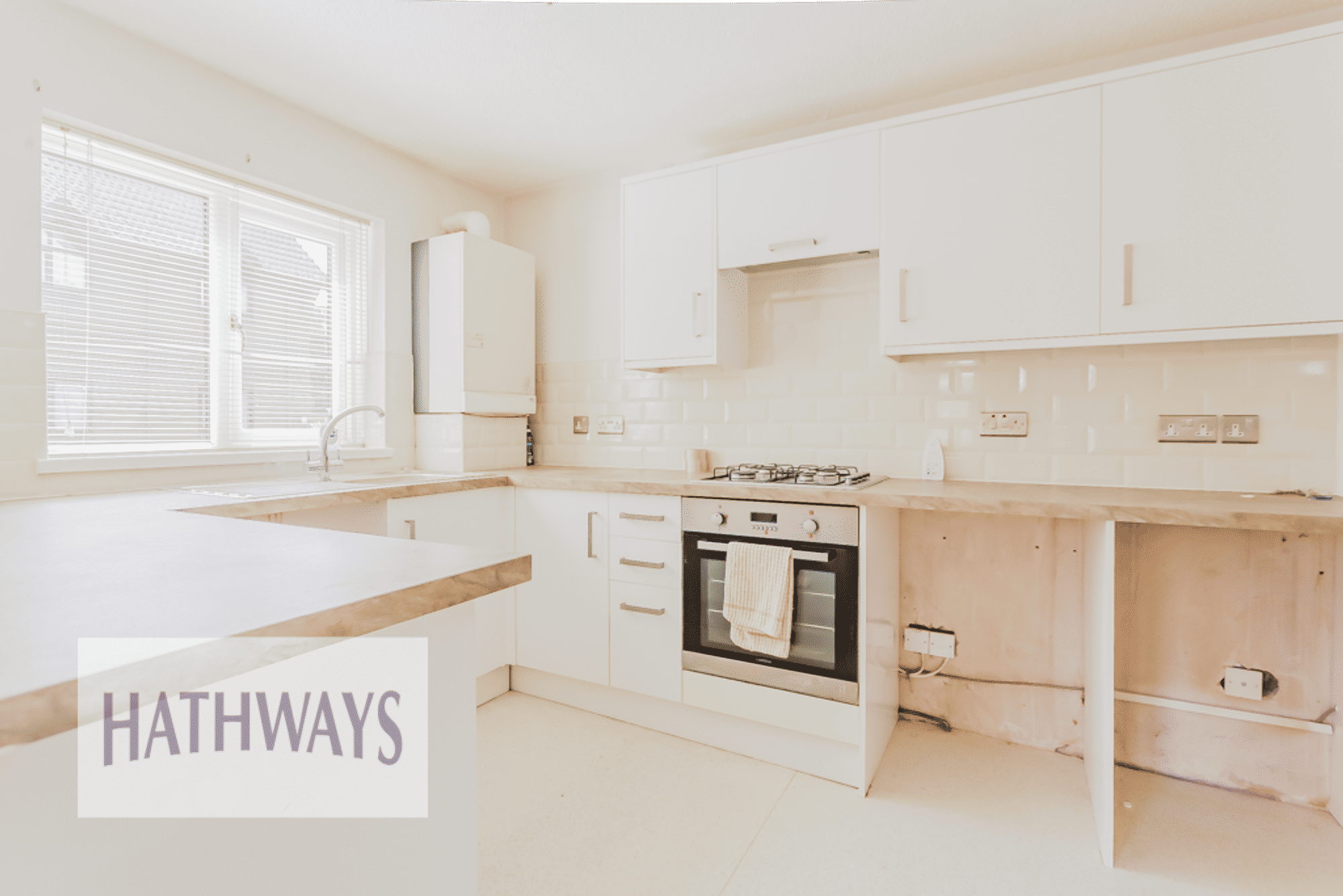 2 bed ground floor flat for sale in Croesyceiliog, Cwmbran 11