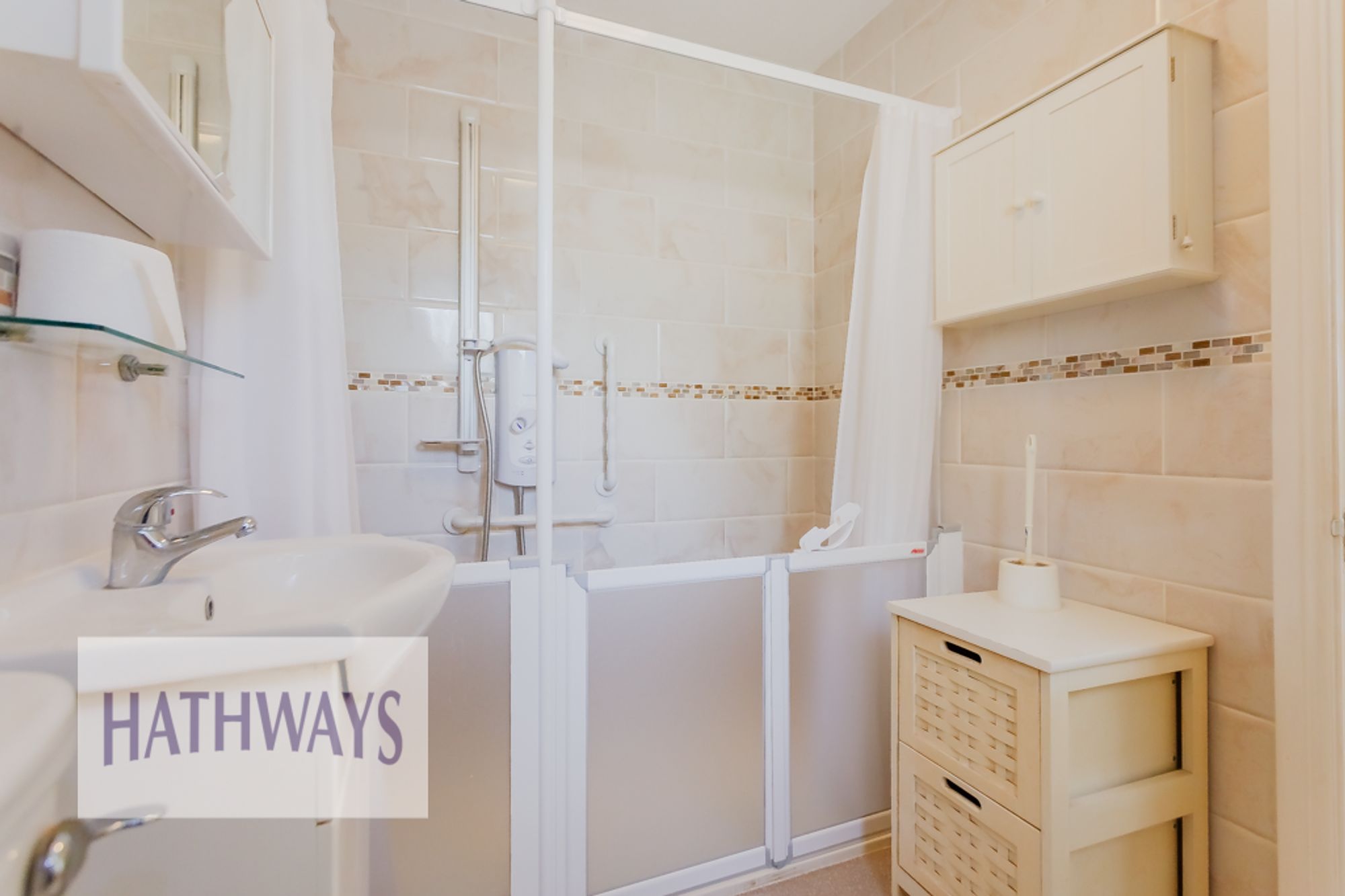 2 bed ground floor flat for sale in Croesyceiliog, Cwmbran 21